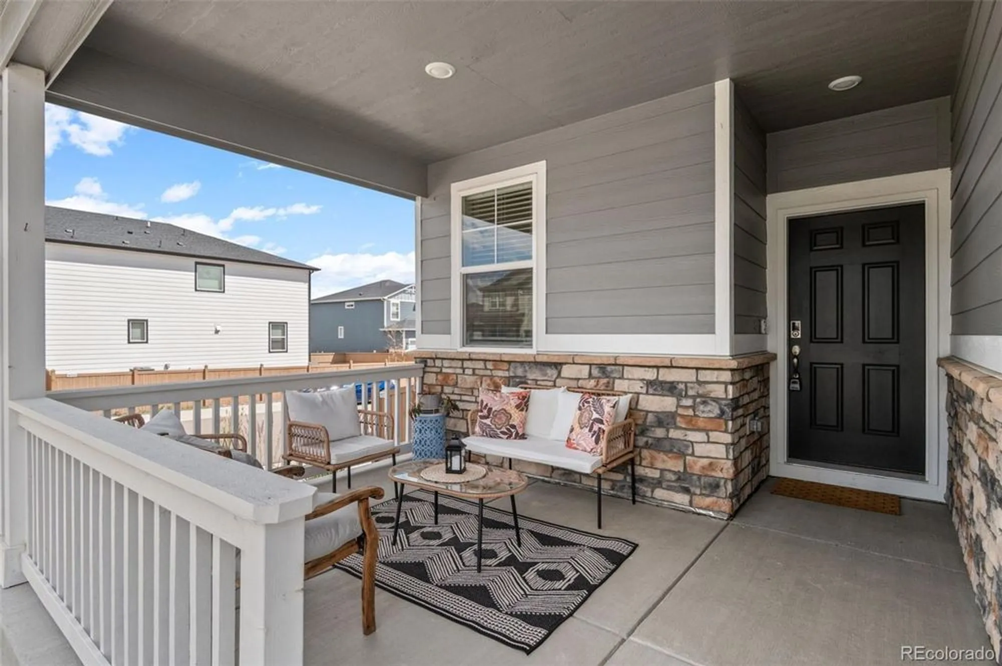 Property Slideshow image 5 of 39 | 3888 red valley ln, Castle Rock, CO, 80104
