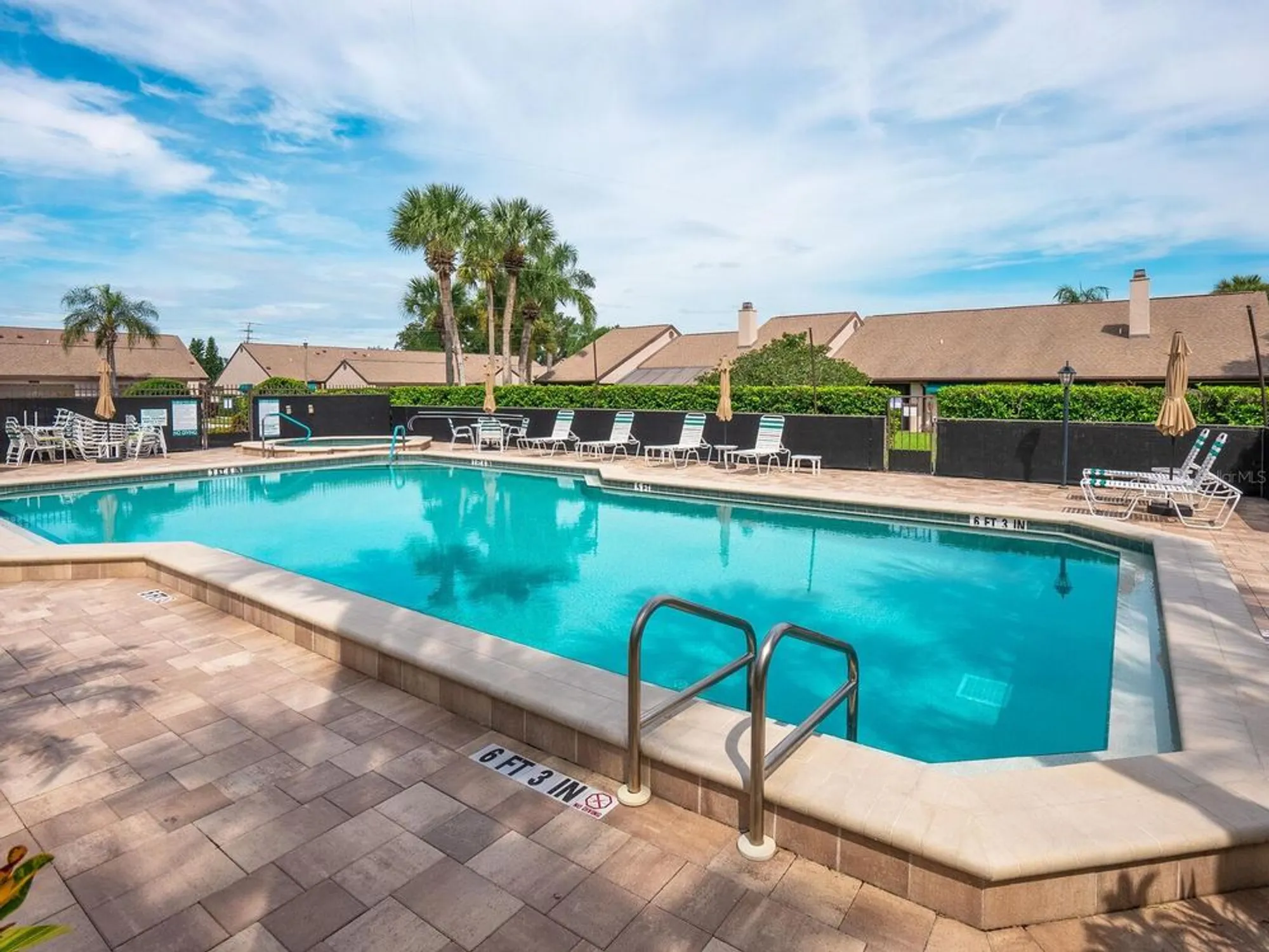 Property Slideshow image 39 of 73 | 6103 clubside dr # 6103, Sarasota, FL, 34243