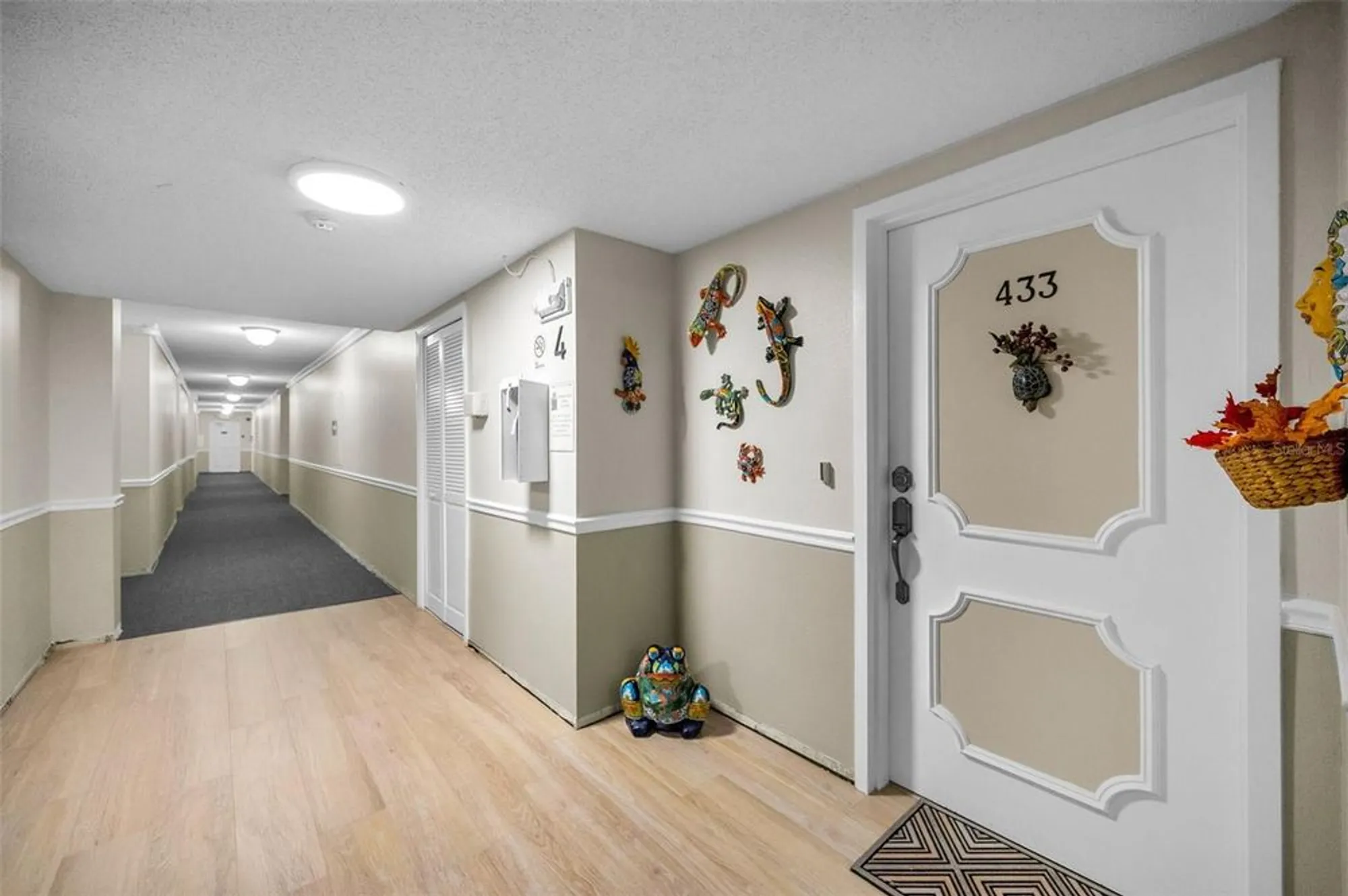 Property Slideshow image 2 of 42 | 632 edgewater dr 433, Dunedin, FL, 34698