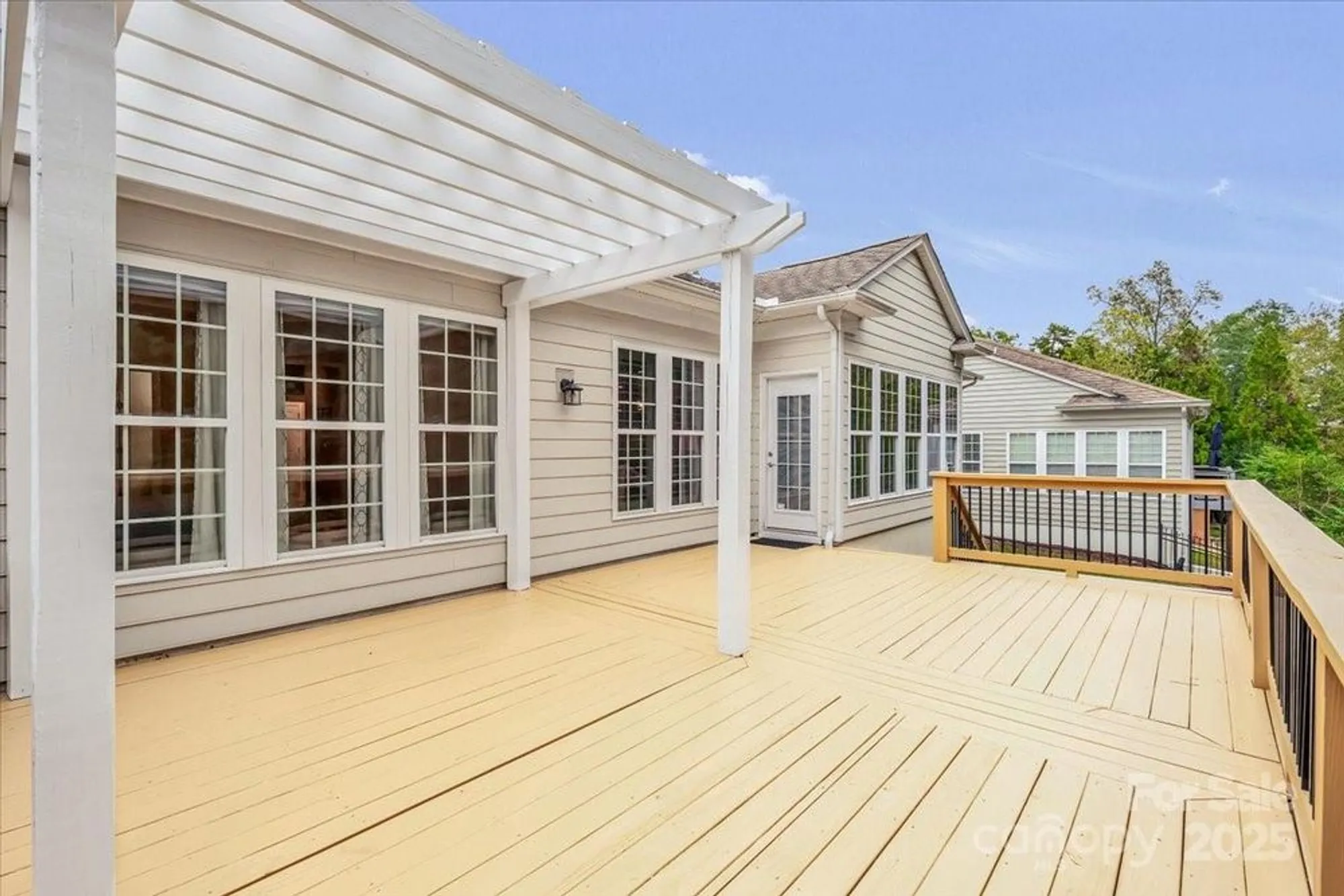 Property Slideshow image 35 of 45 | 51225 daffodil ct, Fort Mill, SC, 29707