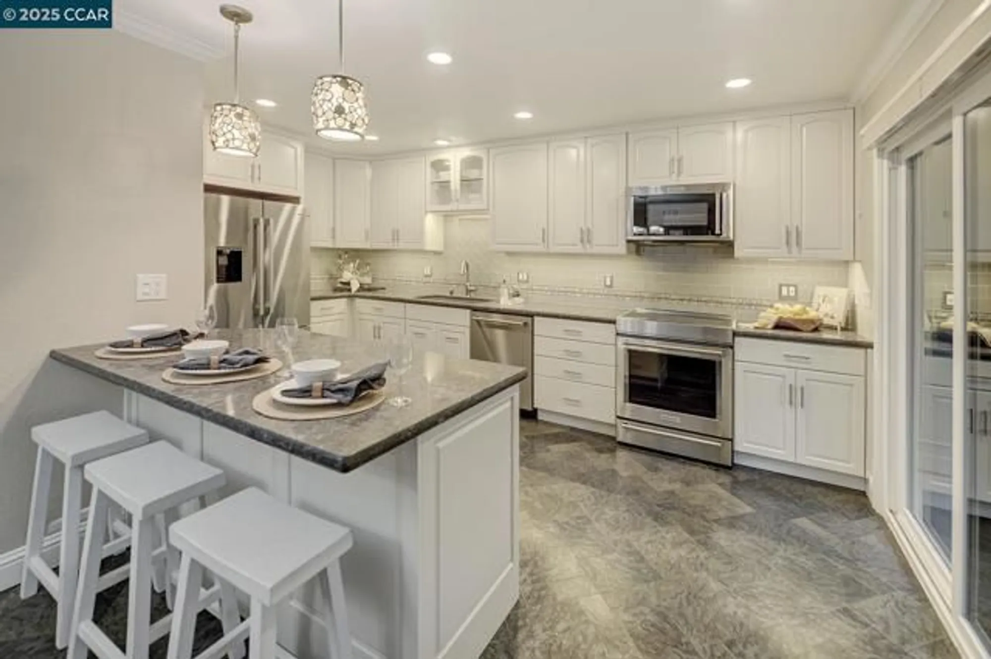 Property Slideshow image 1 of 58 | 3050 rossmoor pkwy apt 1, Walnut Creek, CA, 94595
