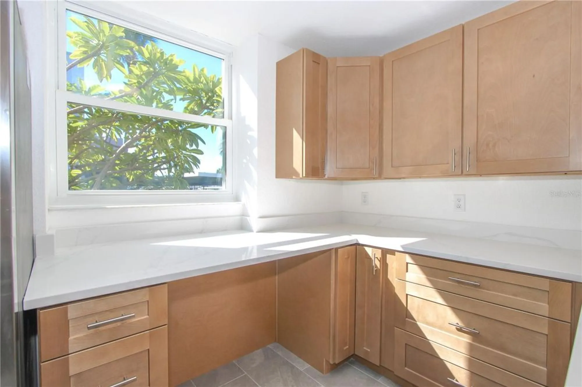 Property Slideshow image 16 of 45 | 7425 bay island dr 108, South Pasadena, FL, 33707