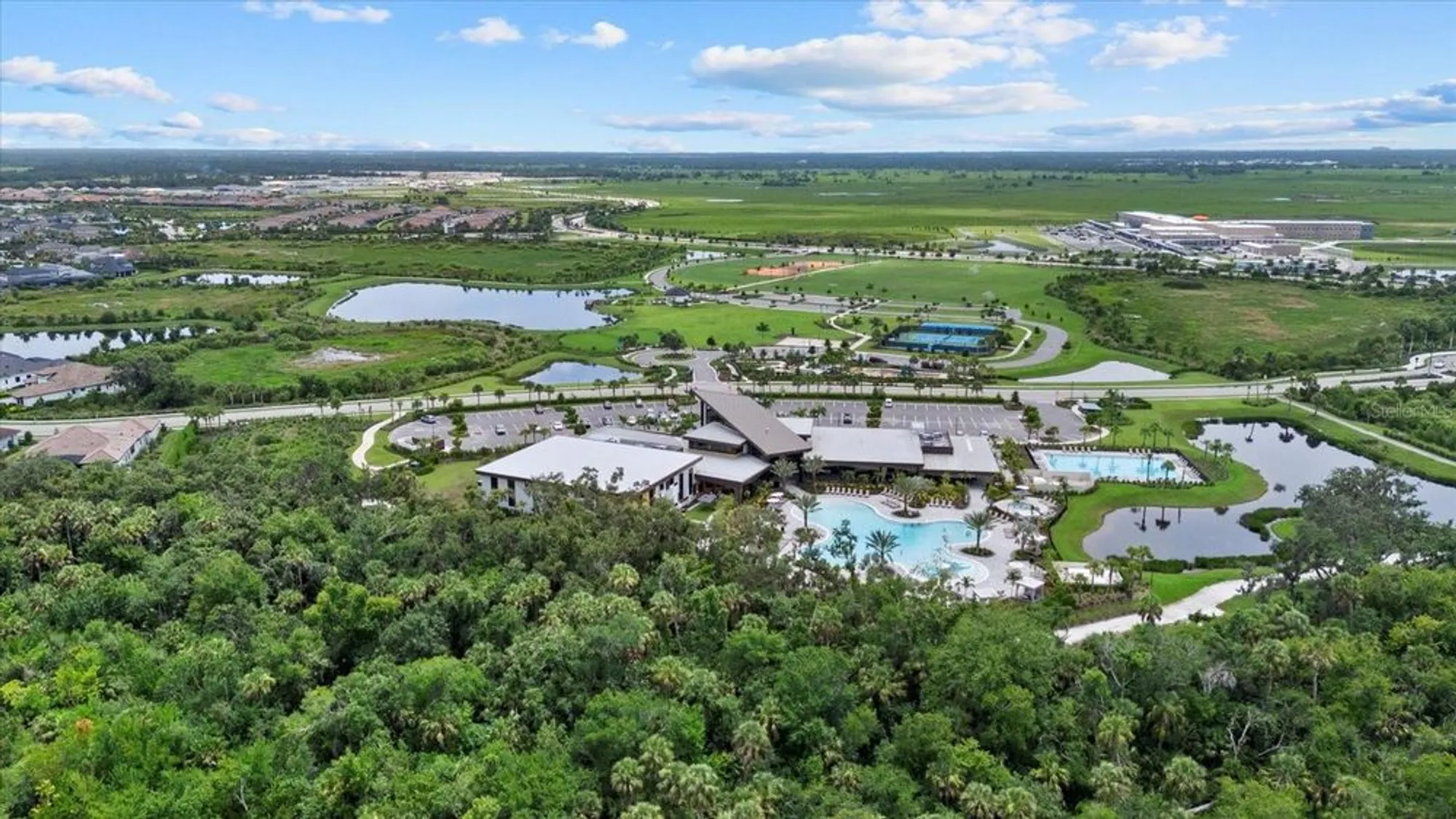 Property Slideshow image 70 of 71 | 10117 milky way cir, Sarasota, FL, 34241