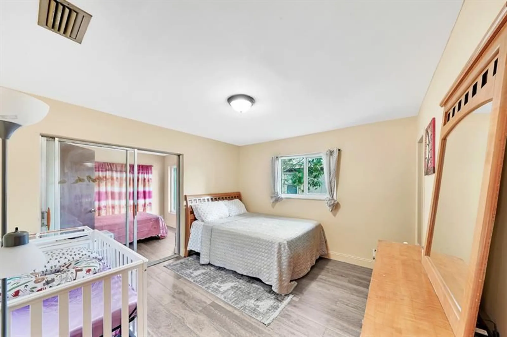 Property Slideshow image 11 of 16 | 6990 nw 12th st, Margate, FL, 33063