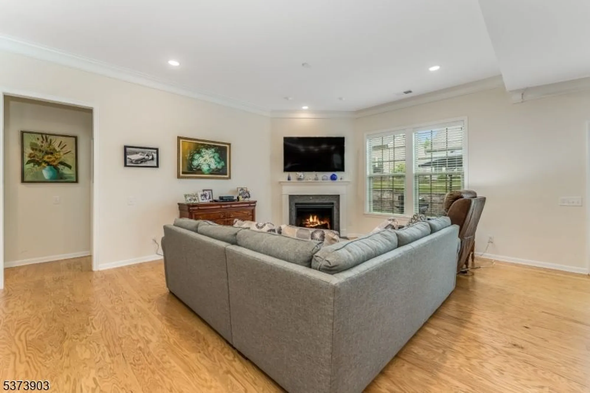 Property Slideshow image 6 of 33 | 29 bressler rd, Flemington, NJ, 08822