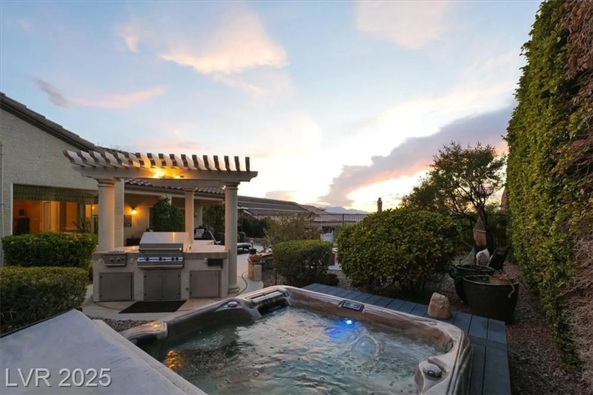 Property Slideshow image 35 of 68 | 3048 brownbirds nest dr, Henderson, NV, 89052