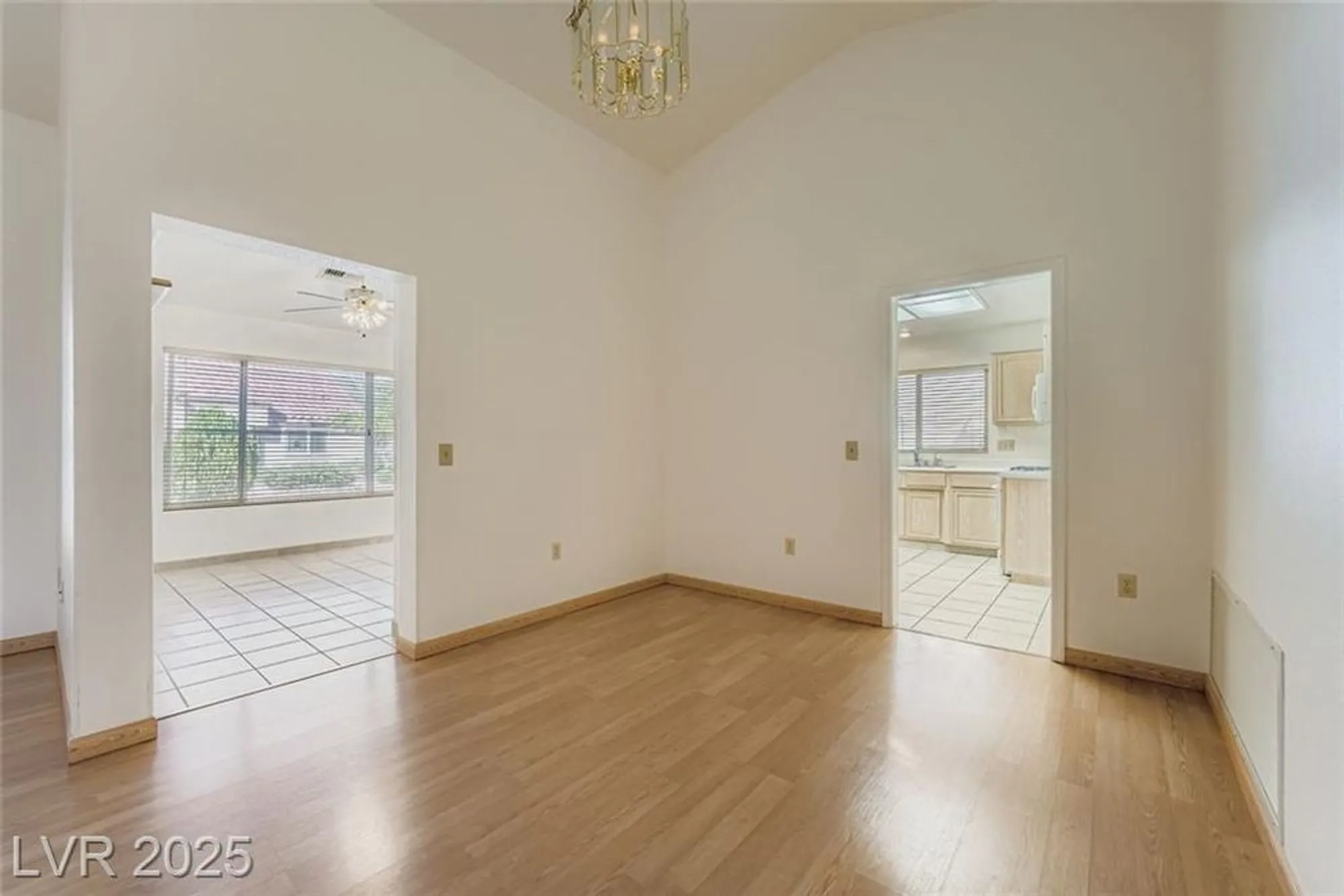 Property Slideshow image 9 of 38 | 8524 gull dr, Las Vegas, NV, 89134