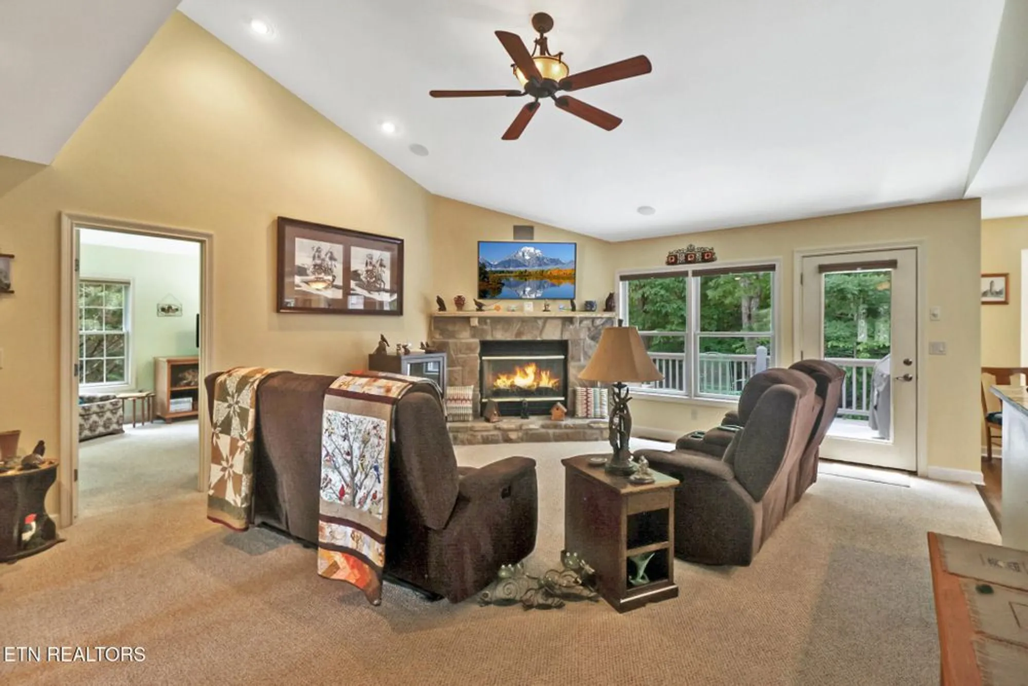 Property Slideshow image 8 of 46 | 169 forest view dr, Crossville, TN, 38558