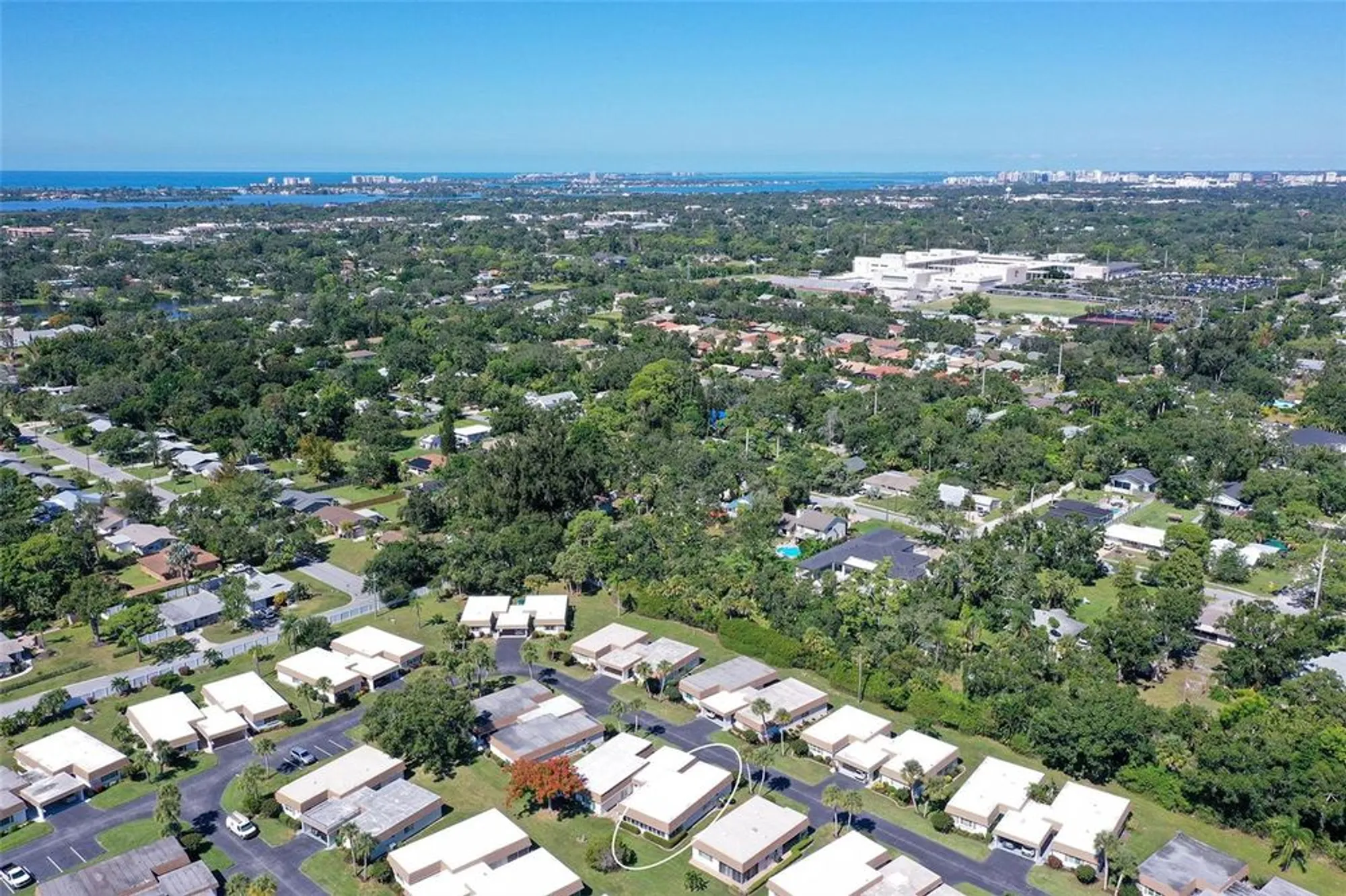 Property Slideshow image 43 of 47 | 5474 riverbluff cir v35, Sarasota, FL, 34231