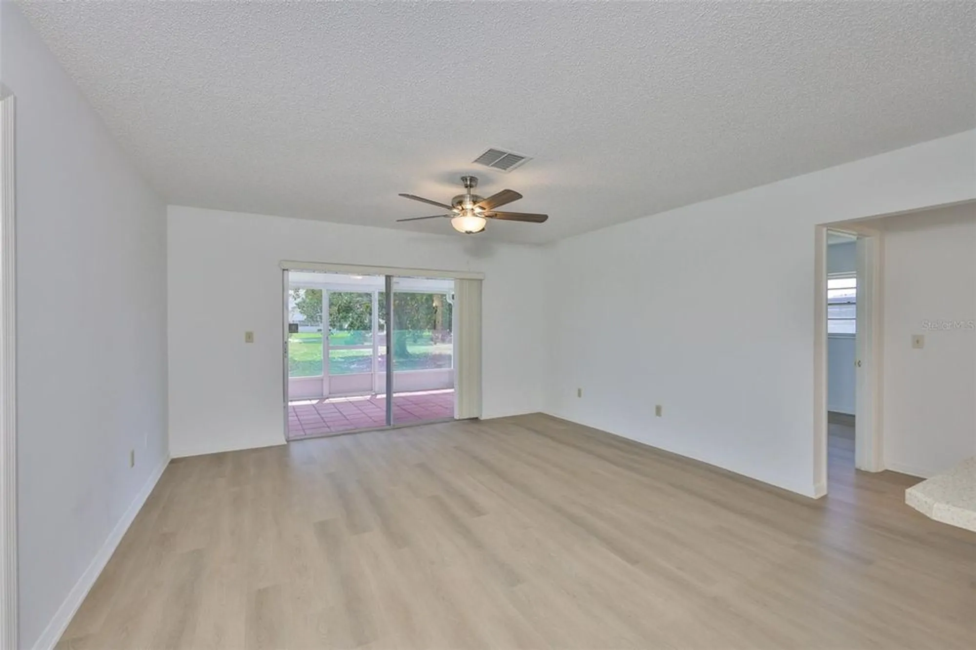 Property Slideshow image 10 of 47 | 1219 wild feather ln, Sun City Center, FL, 33573
