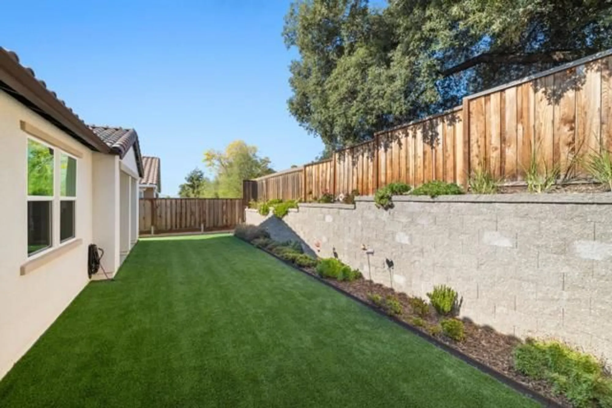 Property Slideshow image 48 of 63 | 1110 mcclellan st, Hollister, CA, 95023