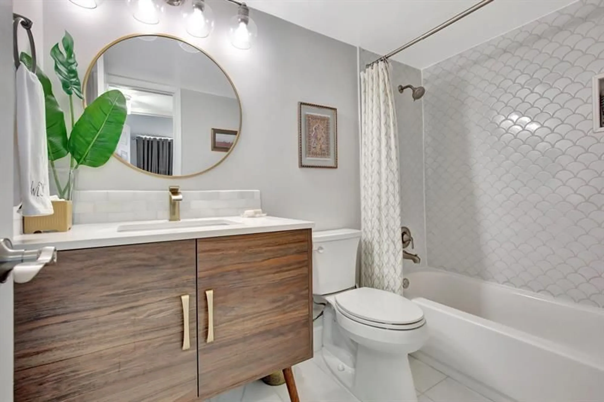 Property Slideshow image 9 of 17 | 700 s hollybrook dr apt 104, Pembroke Pines, FL, 33025