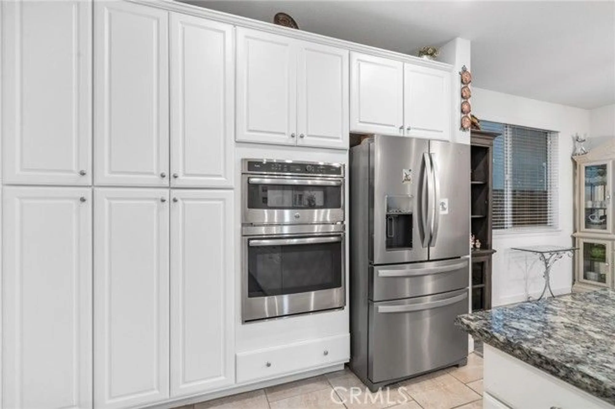 Property Slideshow image 31 of 40 | 9276 red thistle ct, Sacramento, CA, 95829