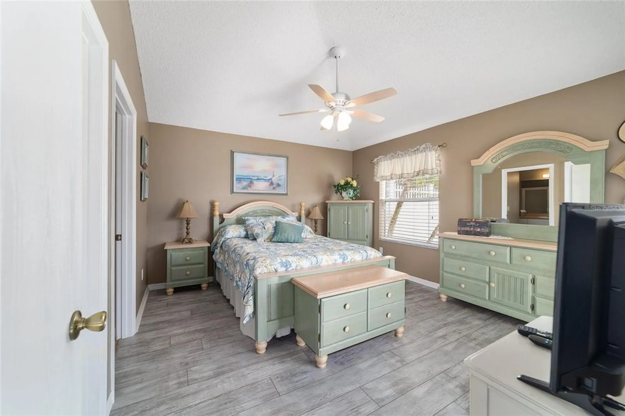Property Slideshow image 29 of 68 | 17773 se 91st freedom ct, The Villages, FL, 32162