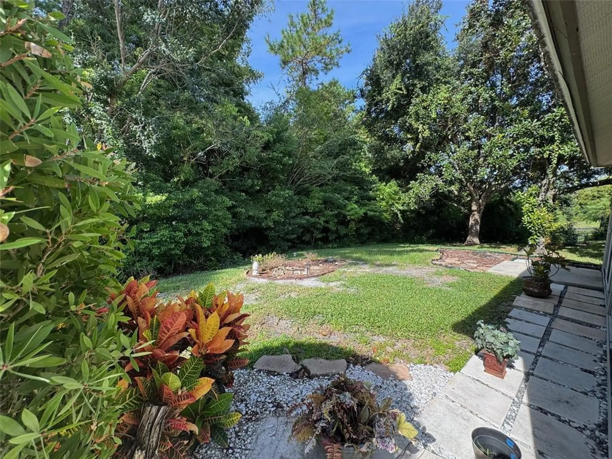 Property Slideshow image 36 of 36 | 9049 saint andrews way, Mount Dora, FL, 32757
