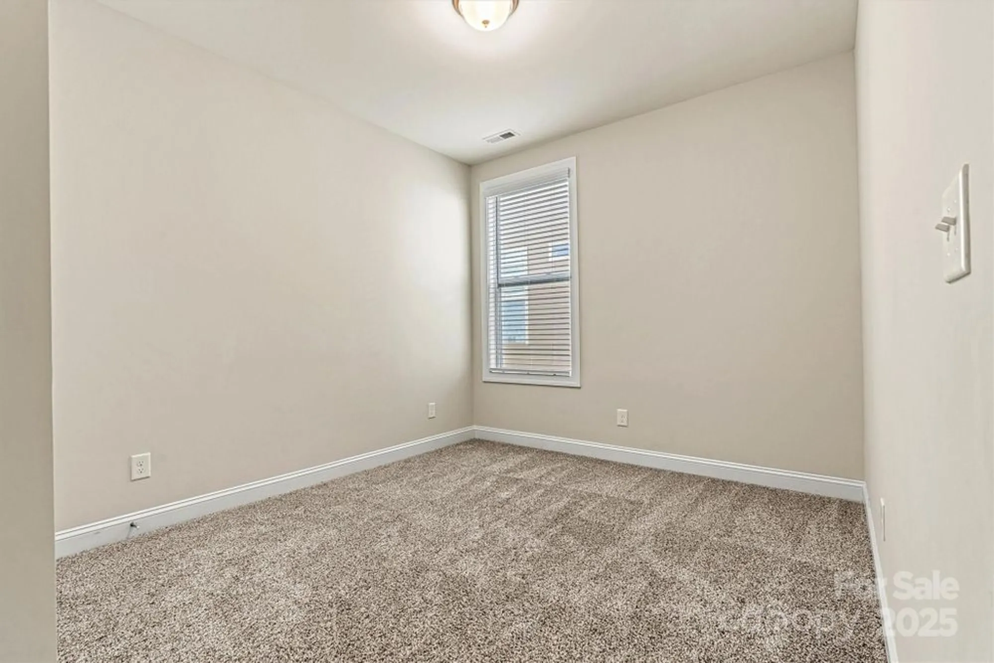 Property Slideshow image 29 of 47 | 7315 surprise ct, Charlotte, NC, 28215