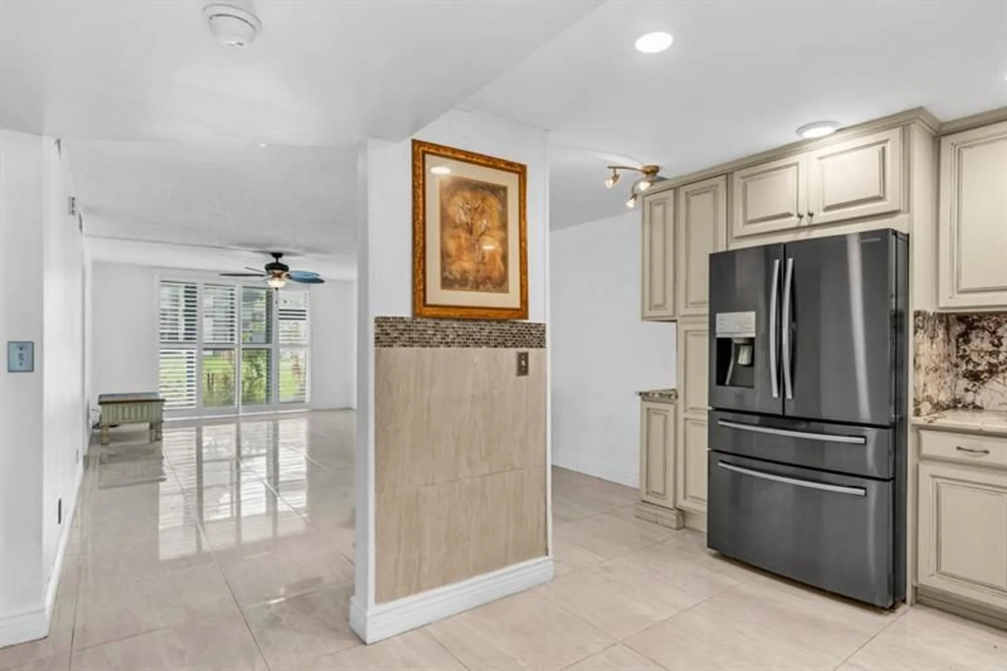 Property Slideshow image 10 of 50 | 8941 s hollybrook blvd apt 104, Pembroke Pines, FL, 33025