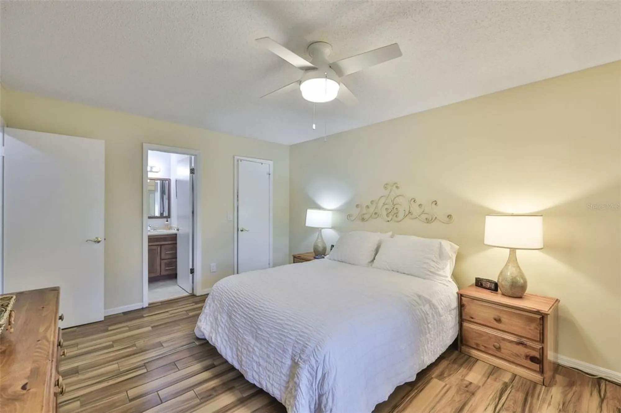 Property Slideshow image 13 of 94 | 2034 hawkhurst cir # 178, Sun City Center, FL, 33573