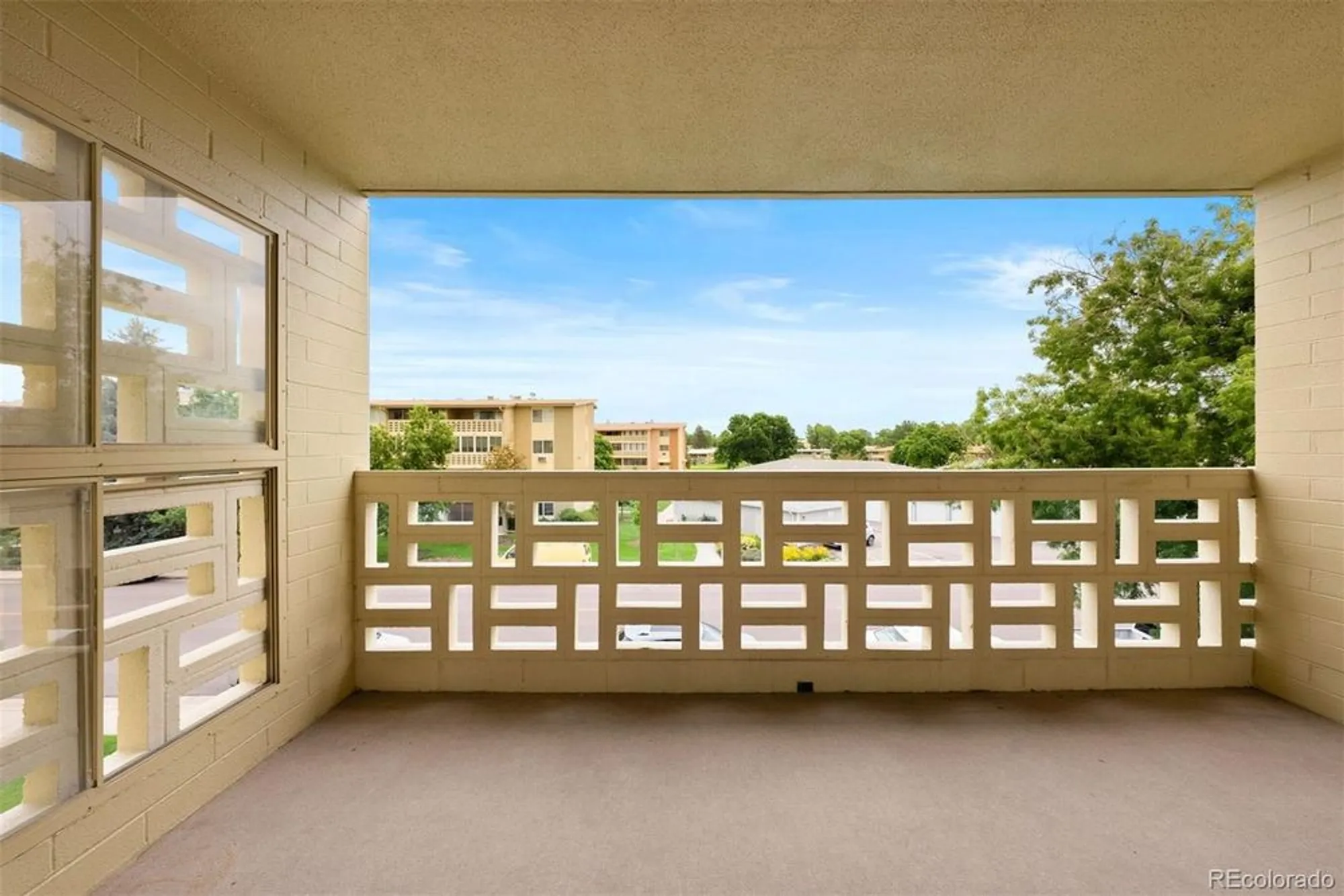 Property Slideshow image 27 of 44 | 695 s alton way unit 9c, Denver, CO, 80247