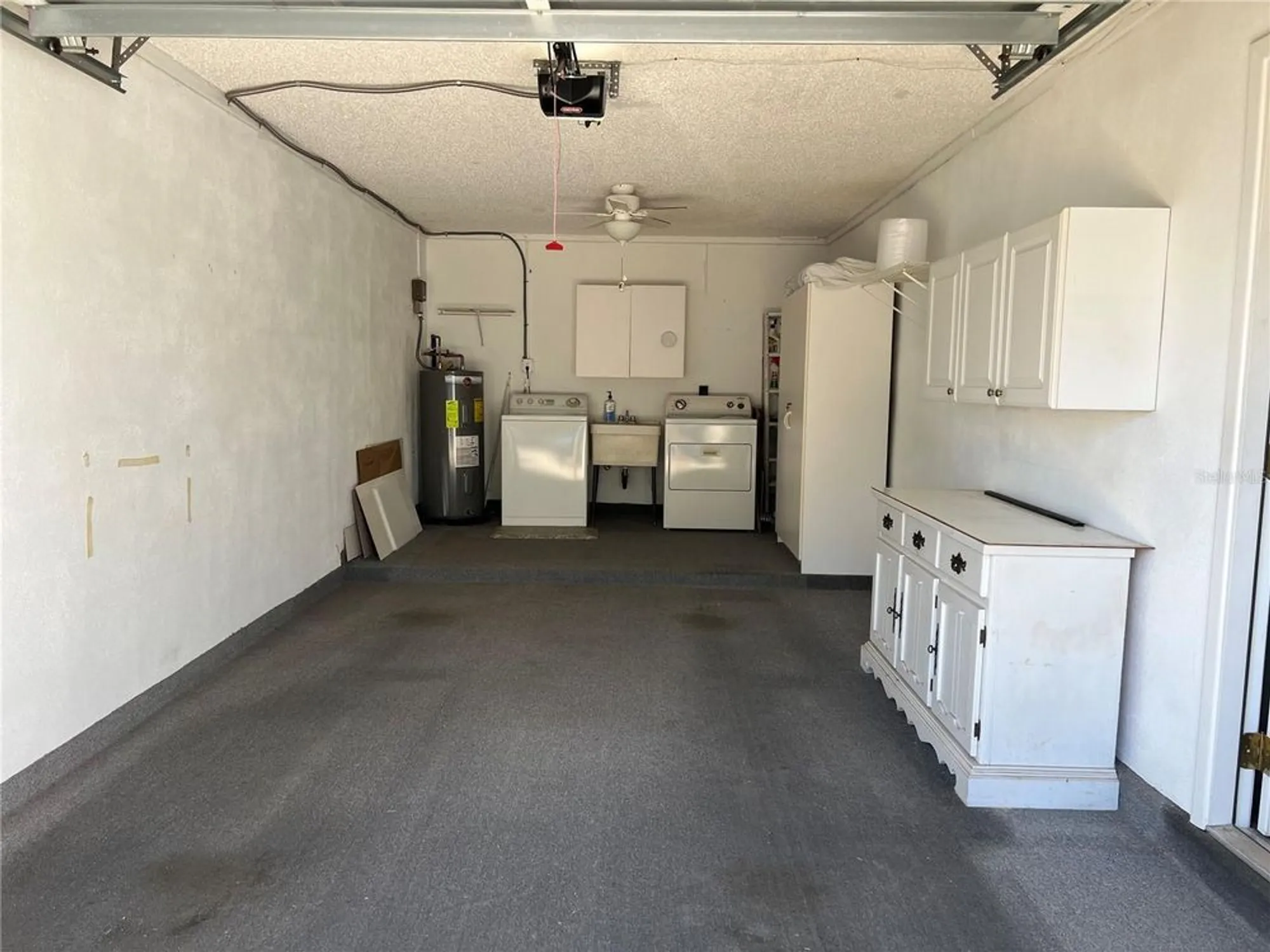 Property Slideshow image 27 of 33 | 1614 berwick ct d, Palm Harbor, FL, 34684