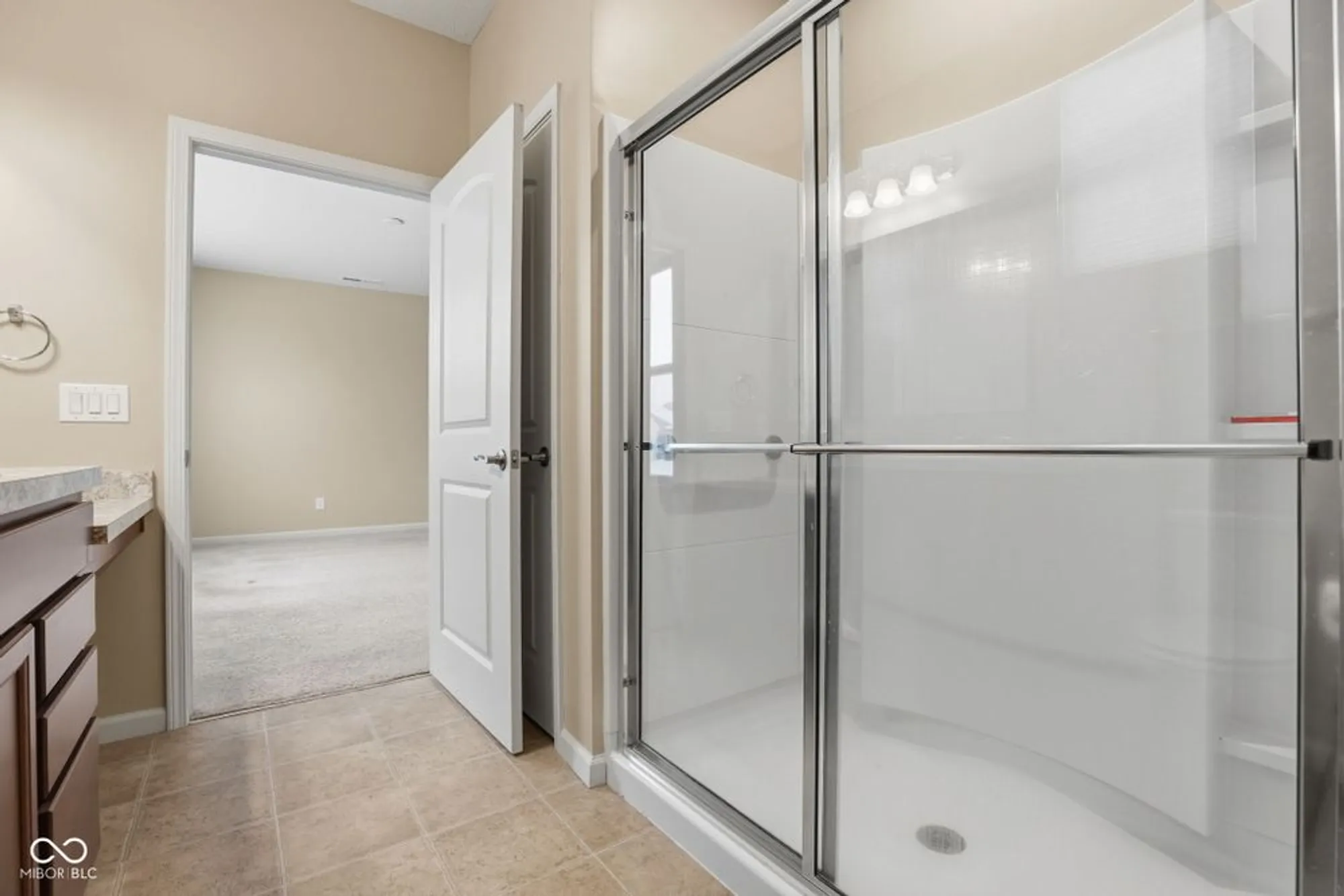 Property Slideshow image 28 of 38 | 13395 mosaic st, Fishers, IN, 46037