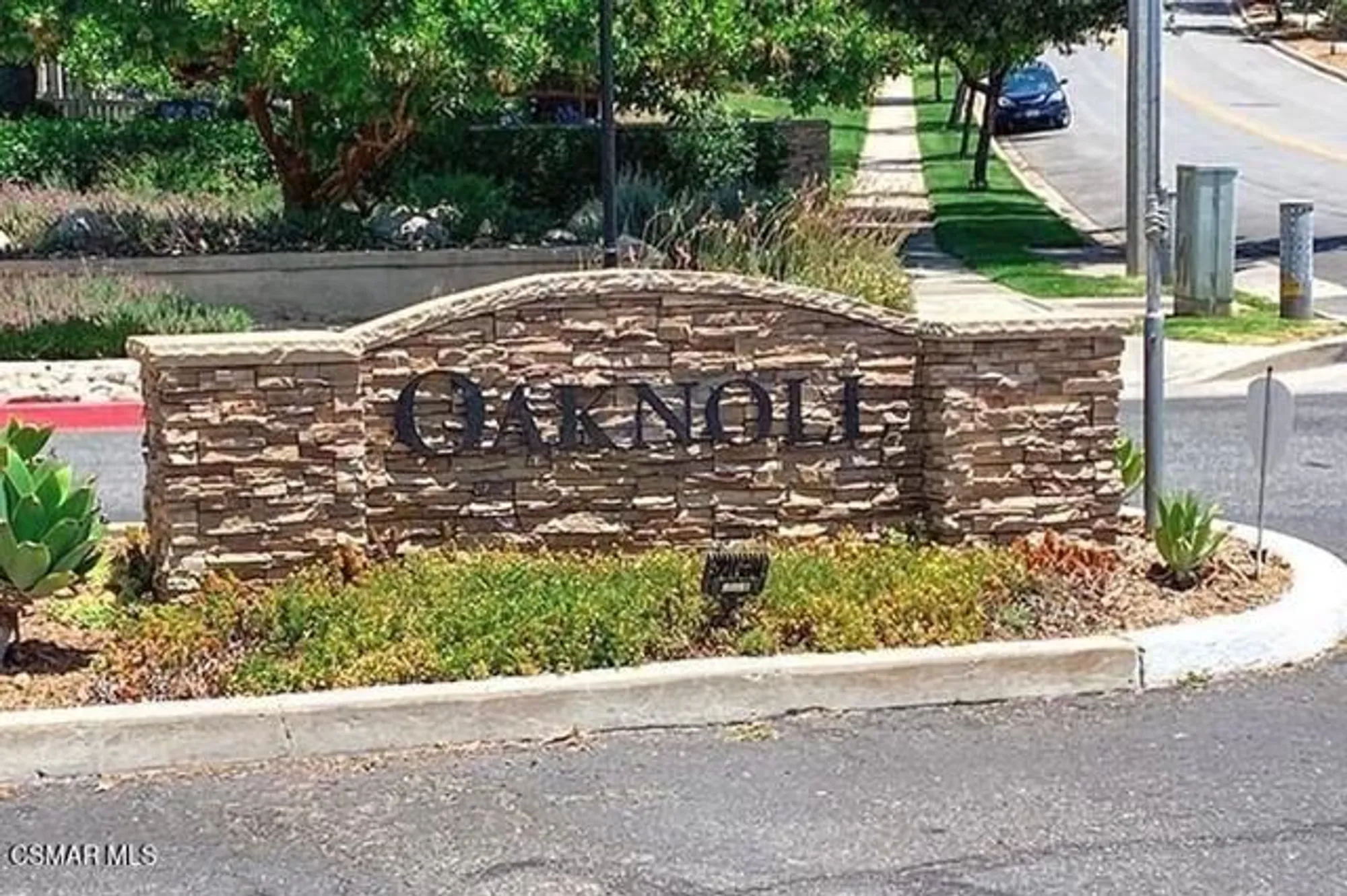 Property Slideshow image 7 of 19 | 788 pinetree cir apt 13, Thousand Oaks, CA, 91360