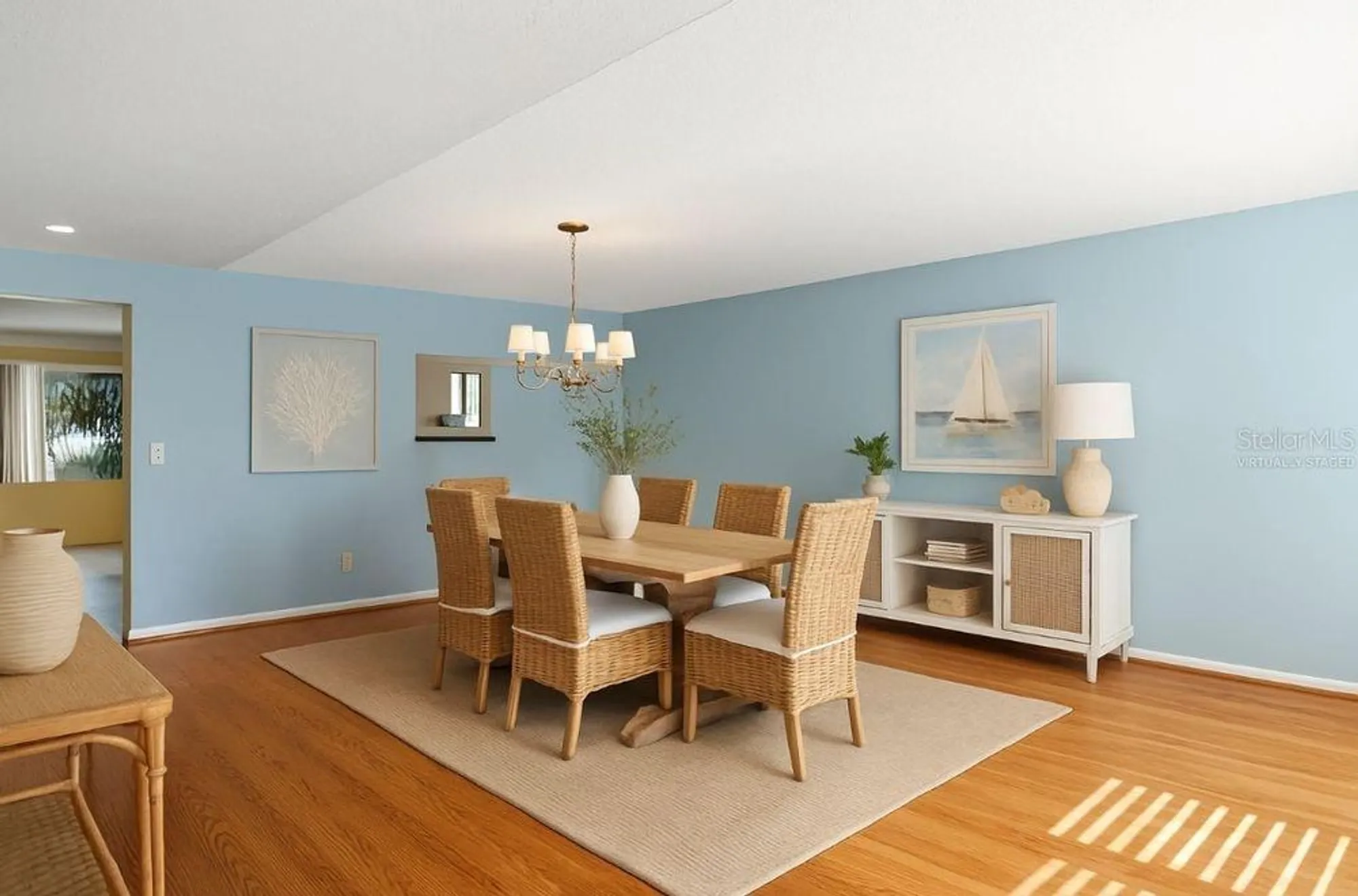 Property Slideshow image 4 of 37 | 2192 swedish dr apt 10, Clearwater, FL, 33763