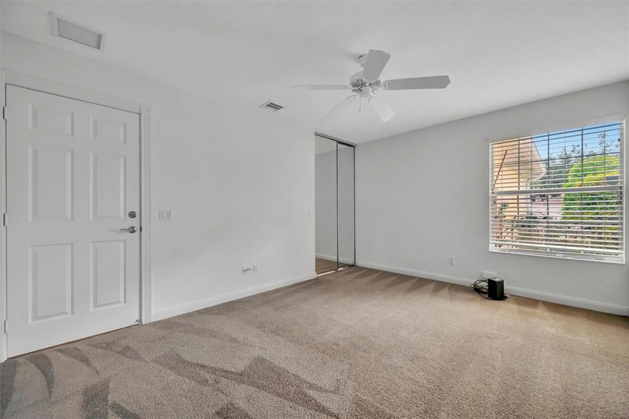 Property Slideshow image 25 of 51 | 5955 benevento dr, Sarasota, FL, 34238