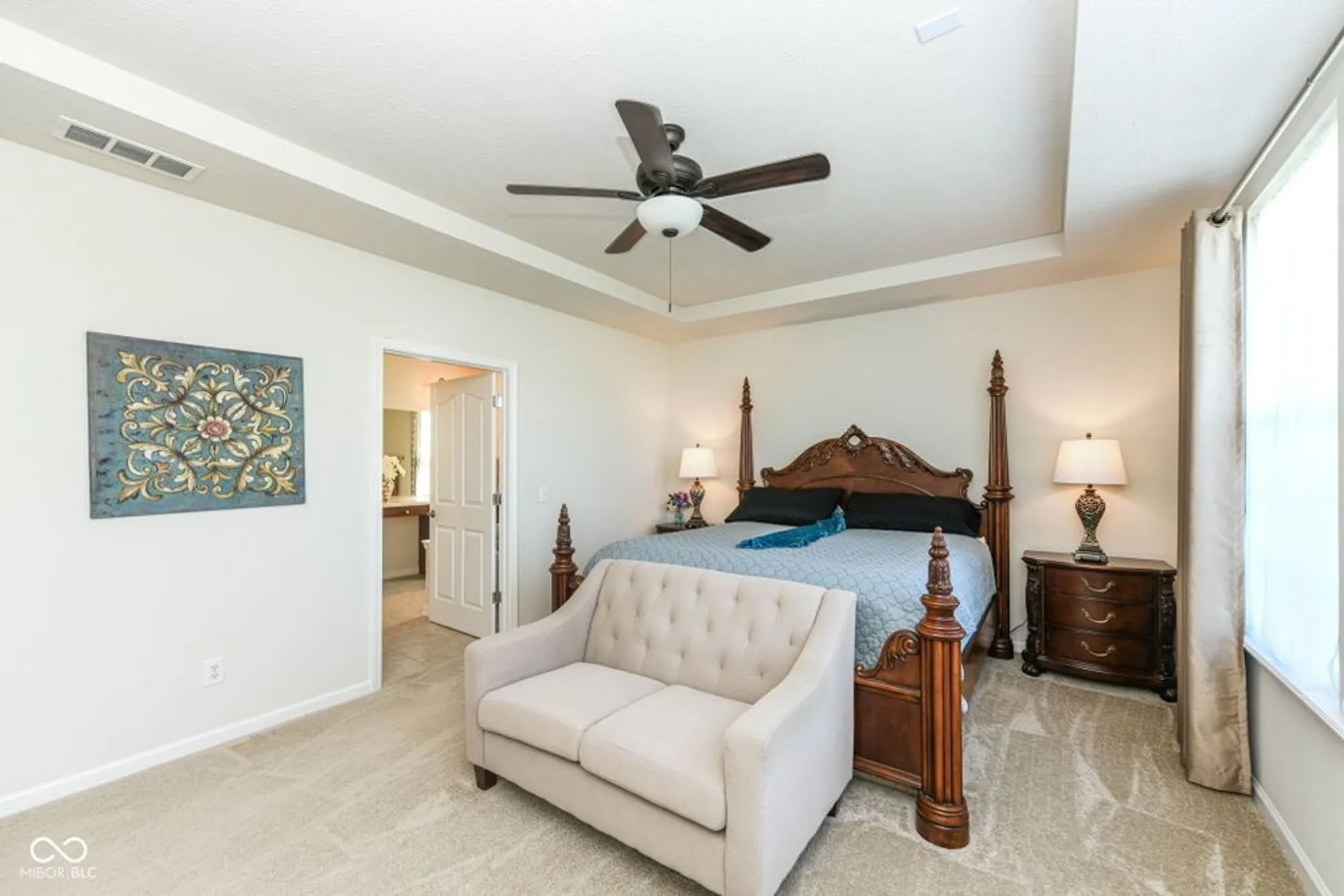 Property Slideshow image 19 of 52 | 16176 brookmere ave, Fishers, IN, 46037