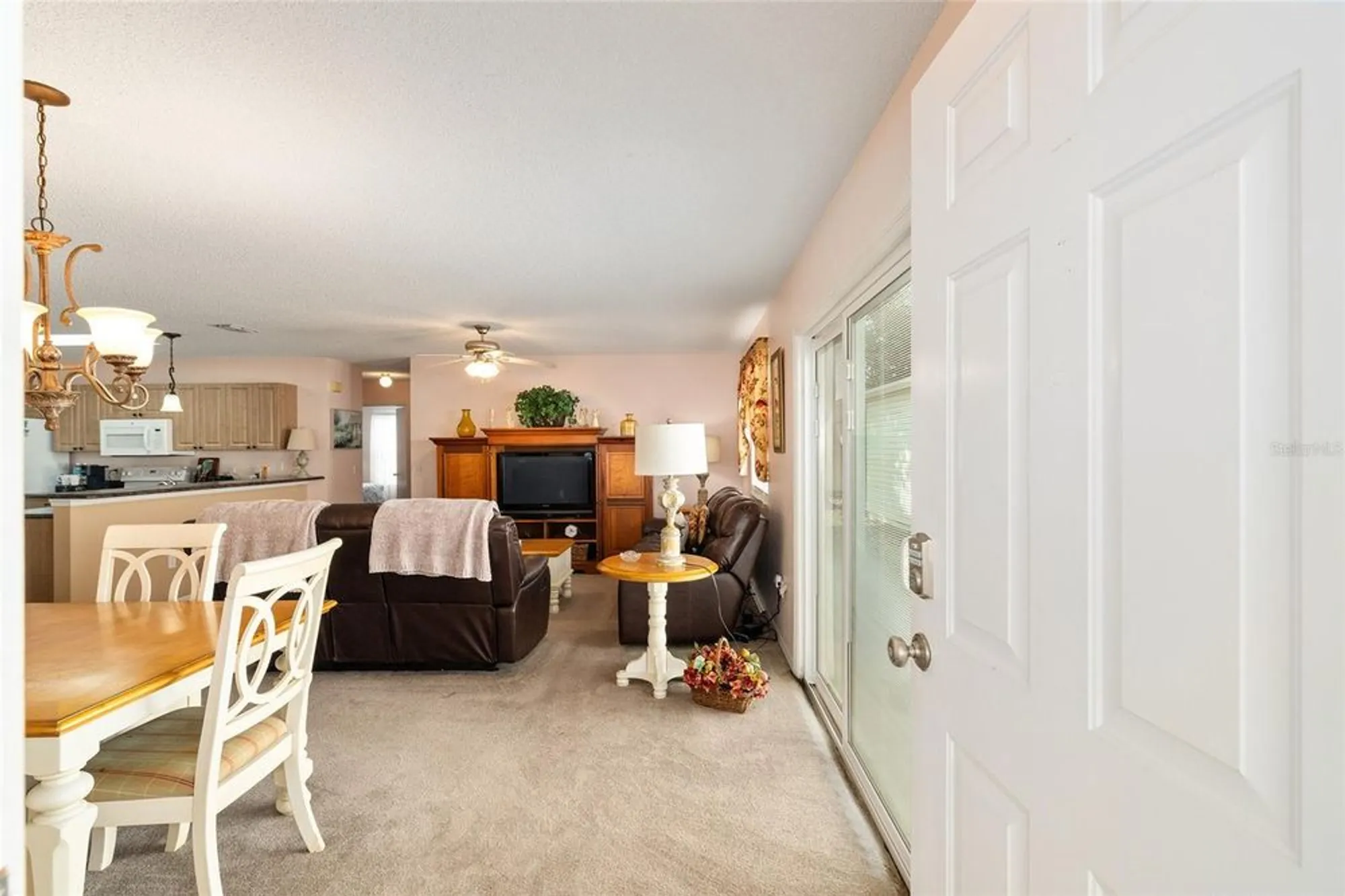 Property Slideshow image 10 of 47 | 1612 campos dr, The Villages, FL, 32162