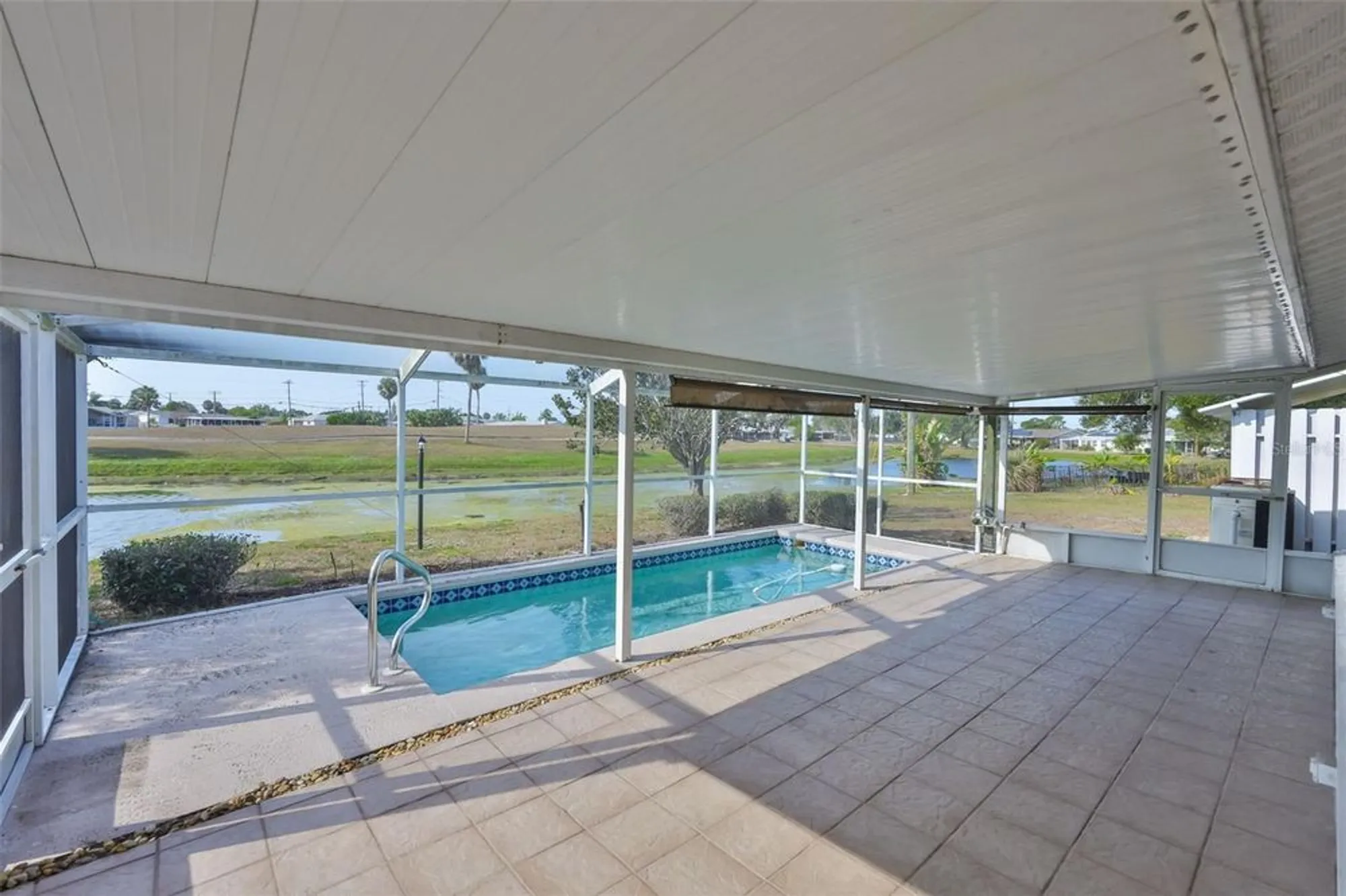Property Slideshow image 39 of 63 | 1502 desert hills dr, Sun City Center, FL, 33573
