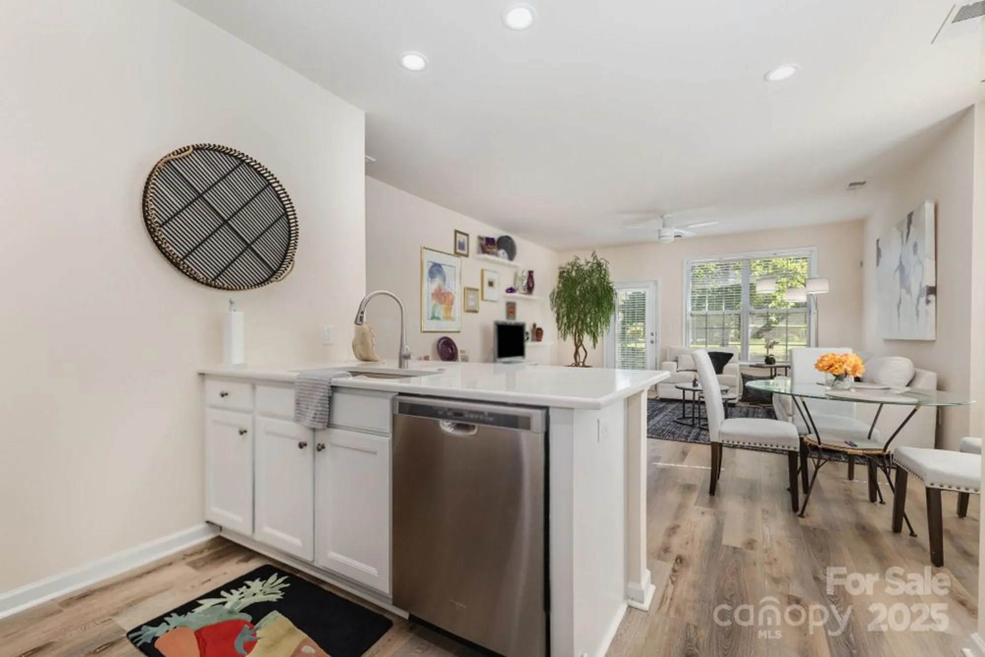 Property Slideshow image 16 of 35 | 881 platinum dr, Fort Mill, SC, 29708