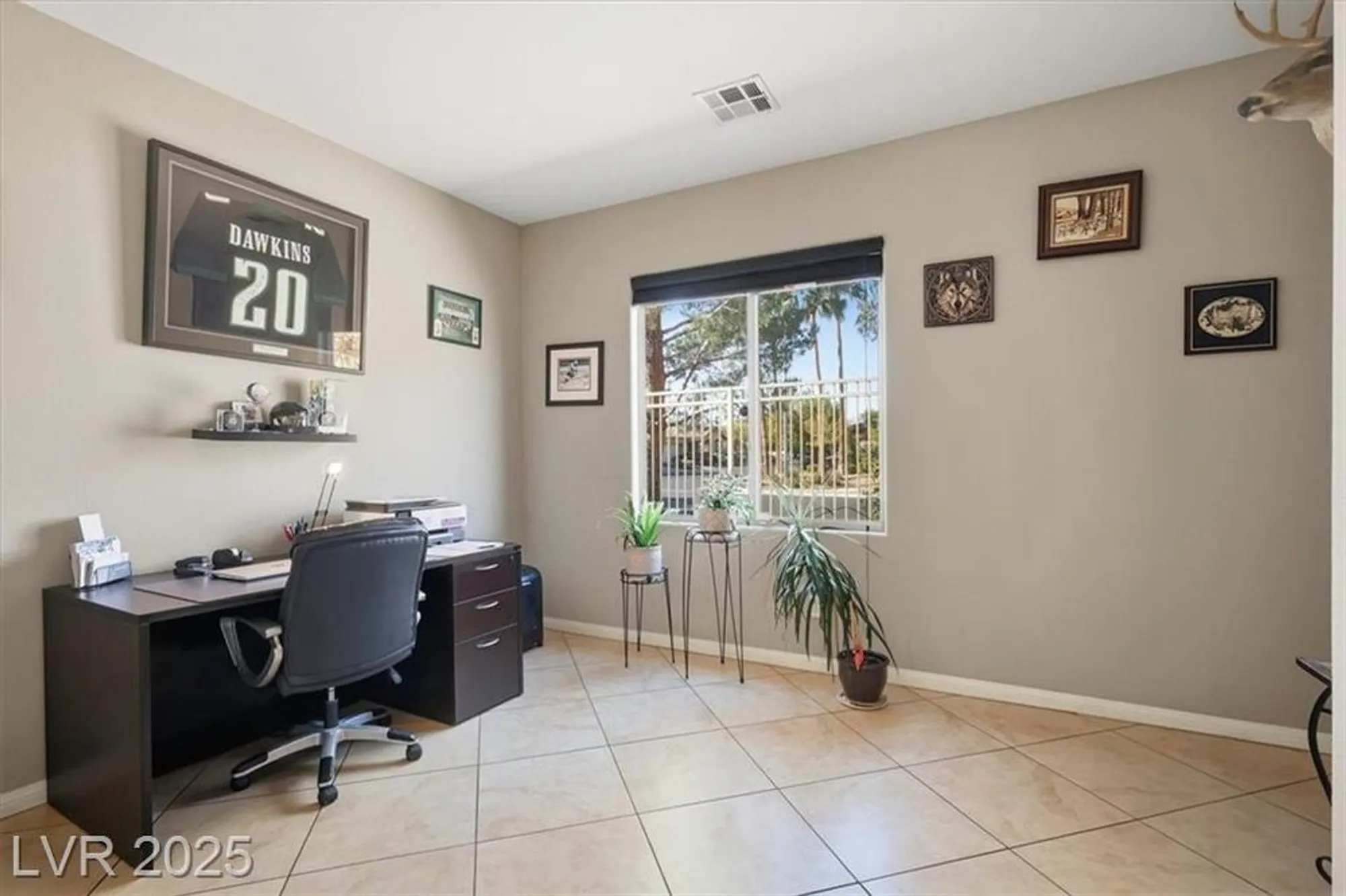 Property Slideshow image 12 of 38 | 3736 jasmine heights ave, North Las Vegas, NV, 89081