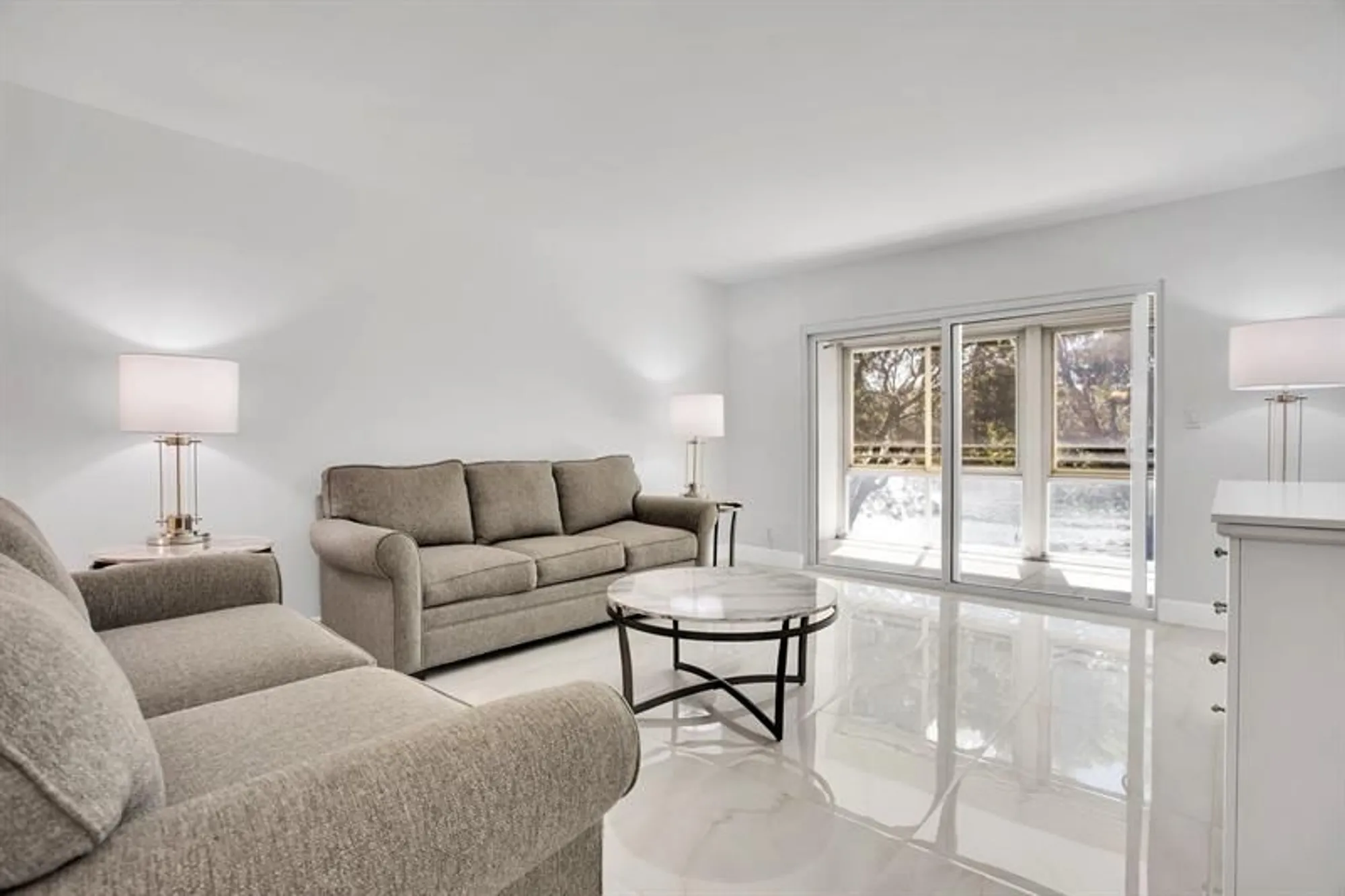 Property Slideshow image 11 of 32 | 2202 lucaya bnd h2, Coconut Creek, FL, 33066