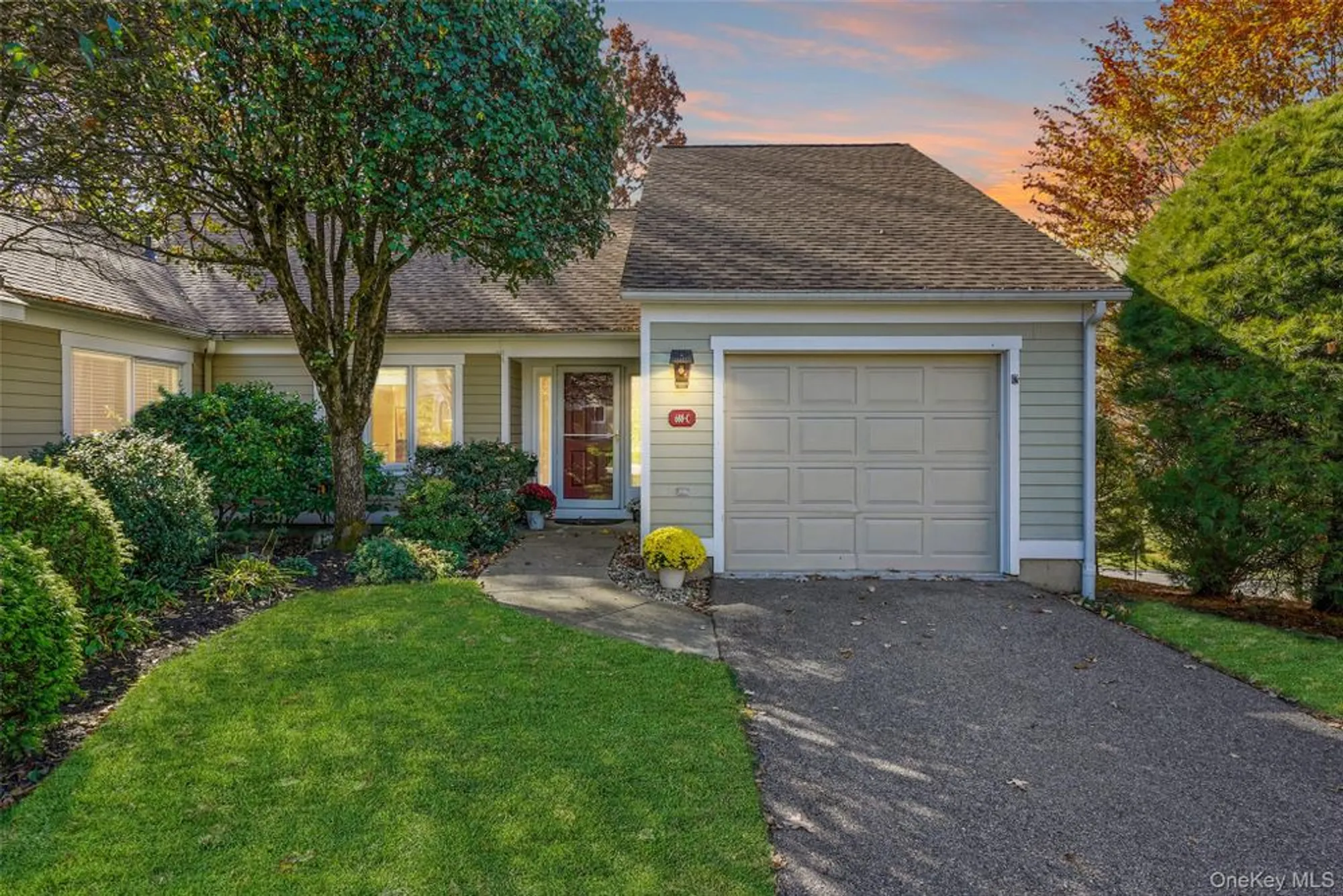 Property Slideshow image 2 of 39 | 688 heritage hls c, Somers, NY, 10589