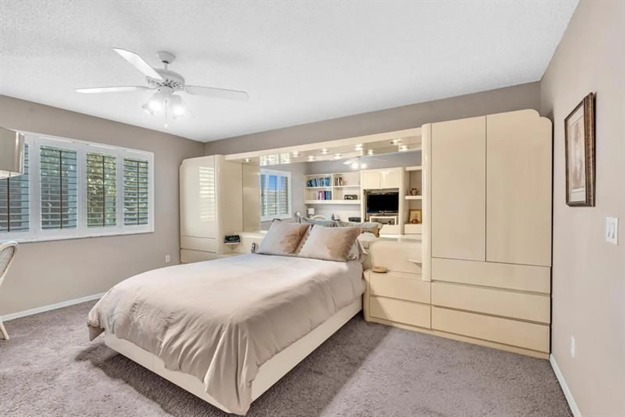 Property Slideshow image 20 of 71 | 7512 n devon dr 210, Tamarac, FL, 33321