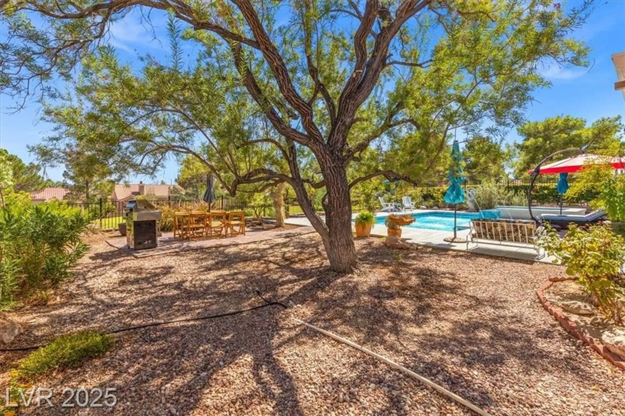Property Slideshow image 33 of 43 | 3112 birch grove ct, Las Vegas, NV, 89134