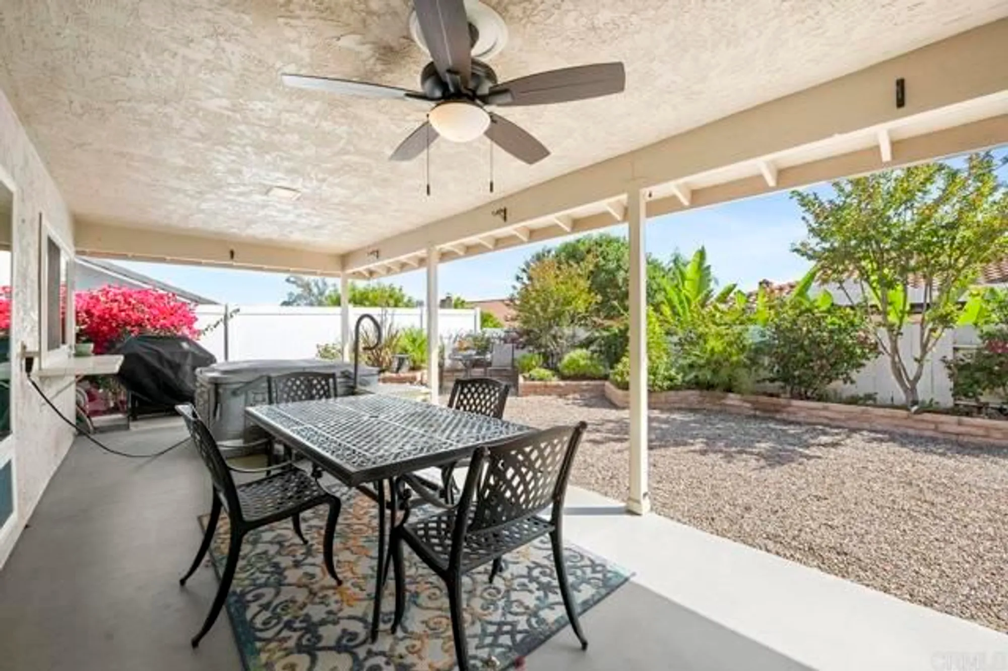 Property Slideshow image 32 of 33 | 17503 plaza dolores, San Diego, CA, 92128