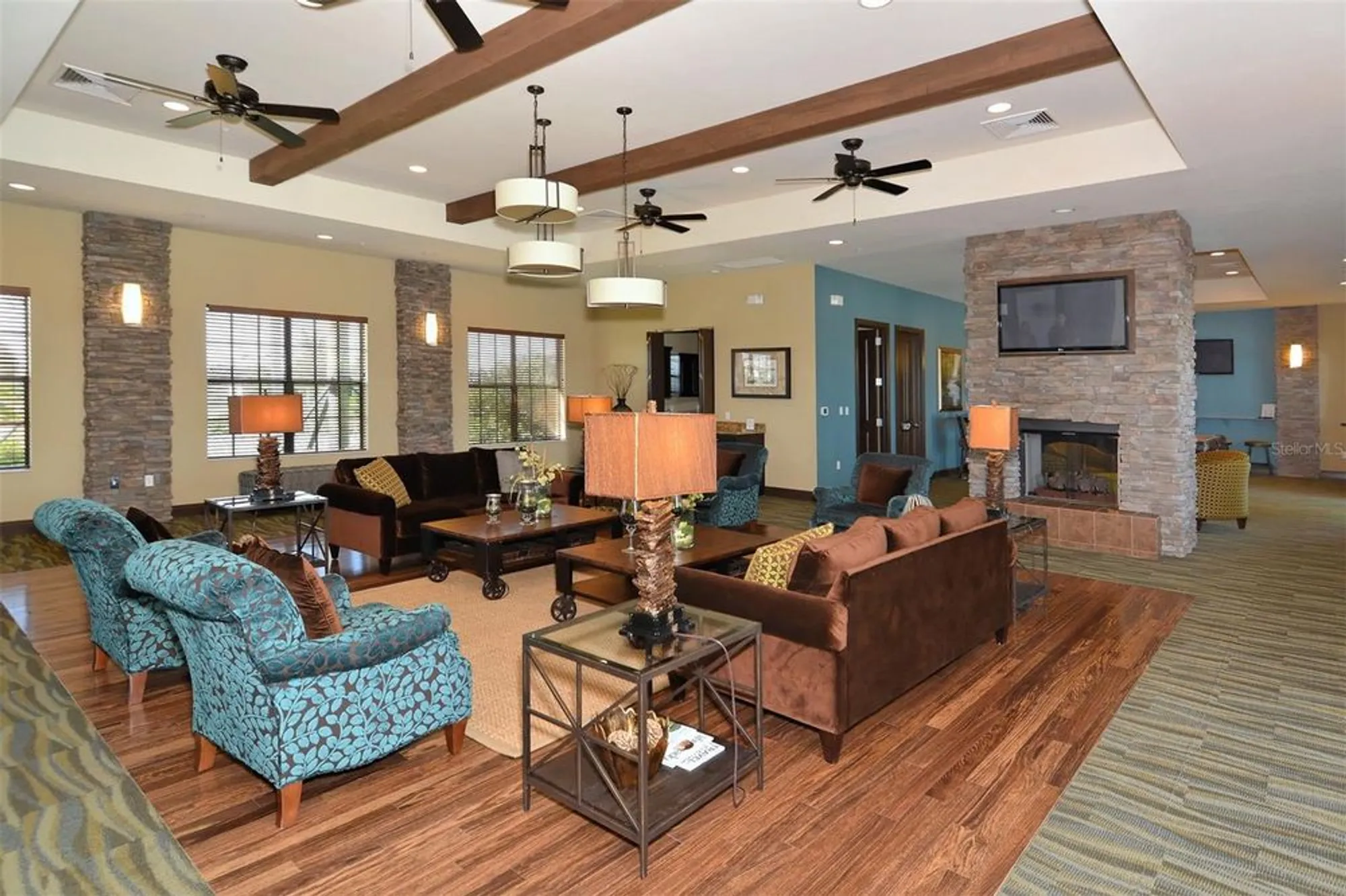 Property Slideshow image 61 of 100 | 1014 overlook ct, Bradenton, FL, 34208