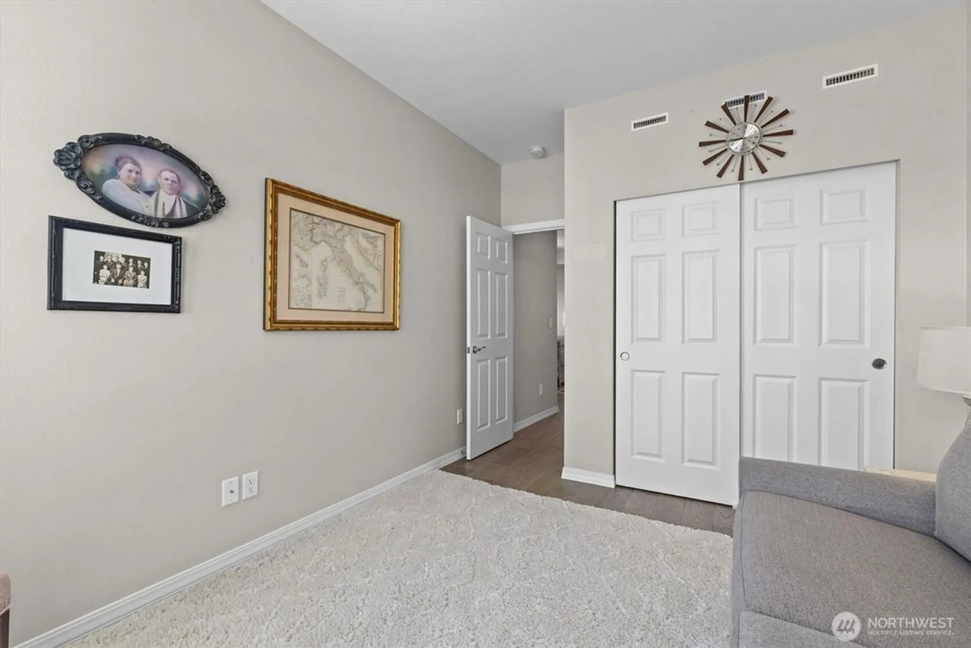 Property Slideshow image 11 of 35 | 15116 183rd ave e unit e, Bonney Lake, WA, 98391