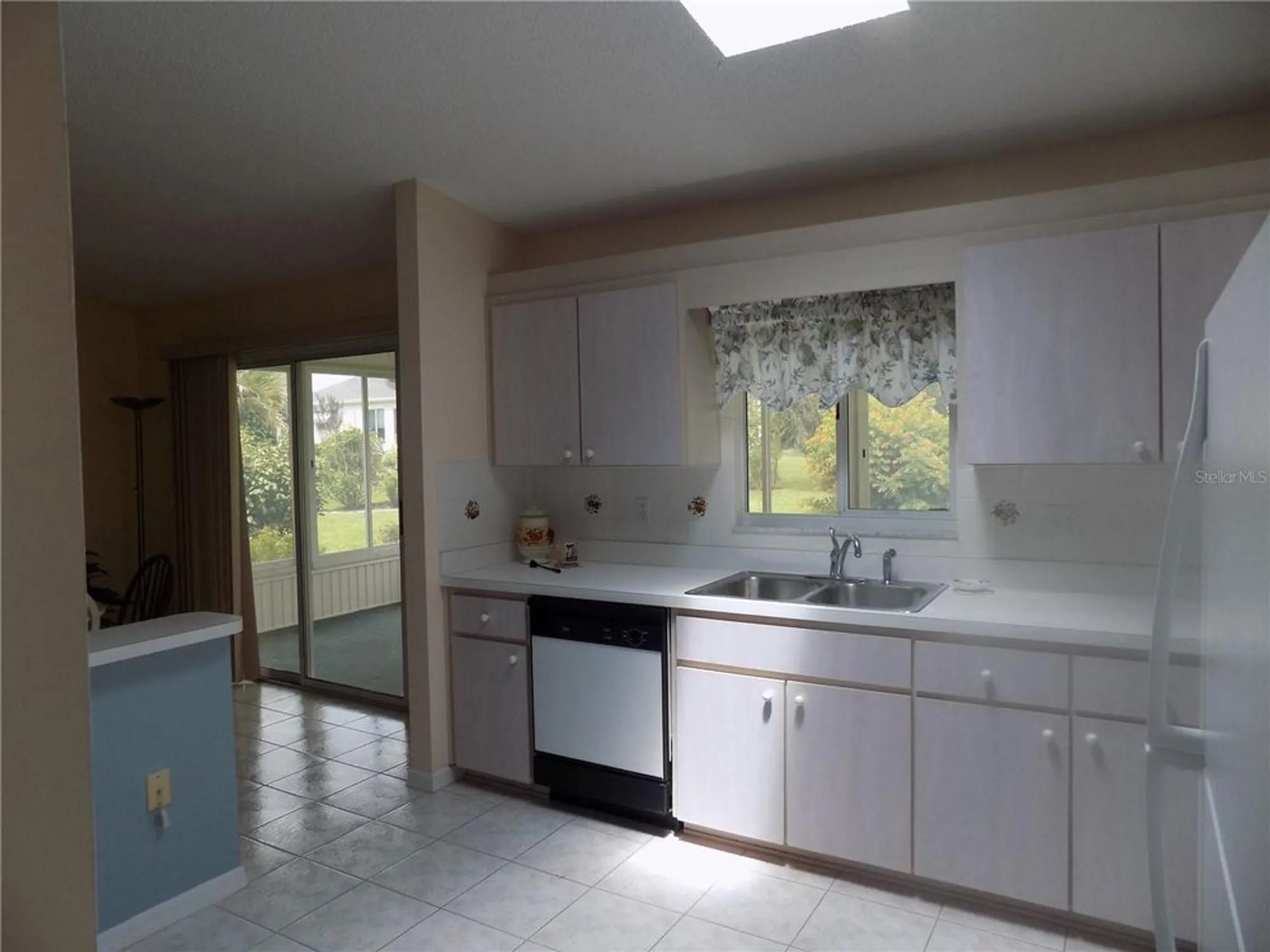 Property Slideshow image 11 of 28 | 17807 se 97th ave, Summerfield, FL, 34491