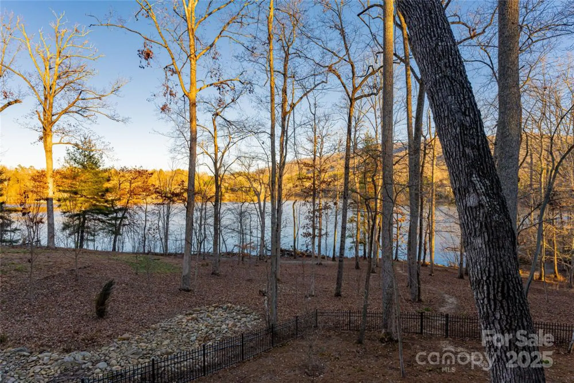 Property Slideshow image 27 of 46 | 47 twilight sedge dr, Biltmore Lake, NC, 28715