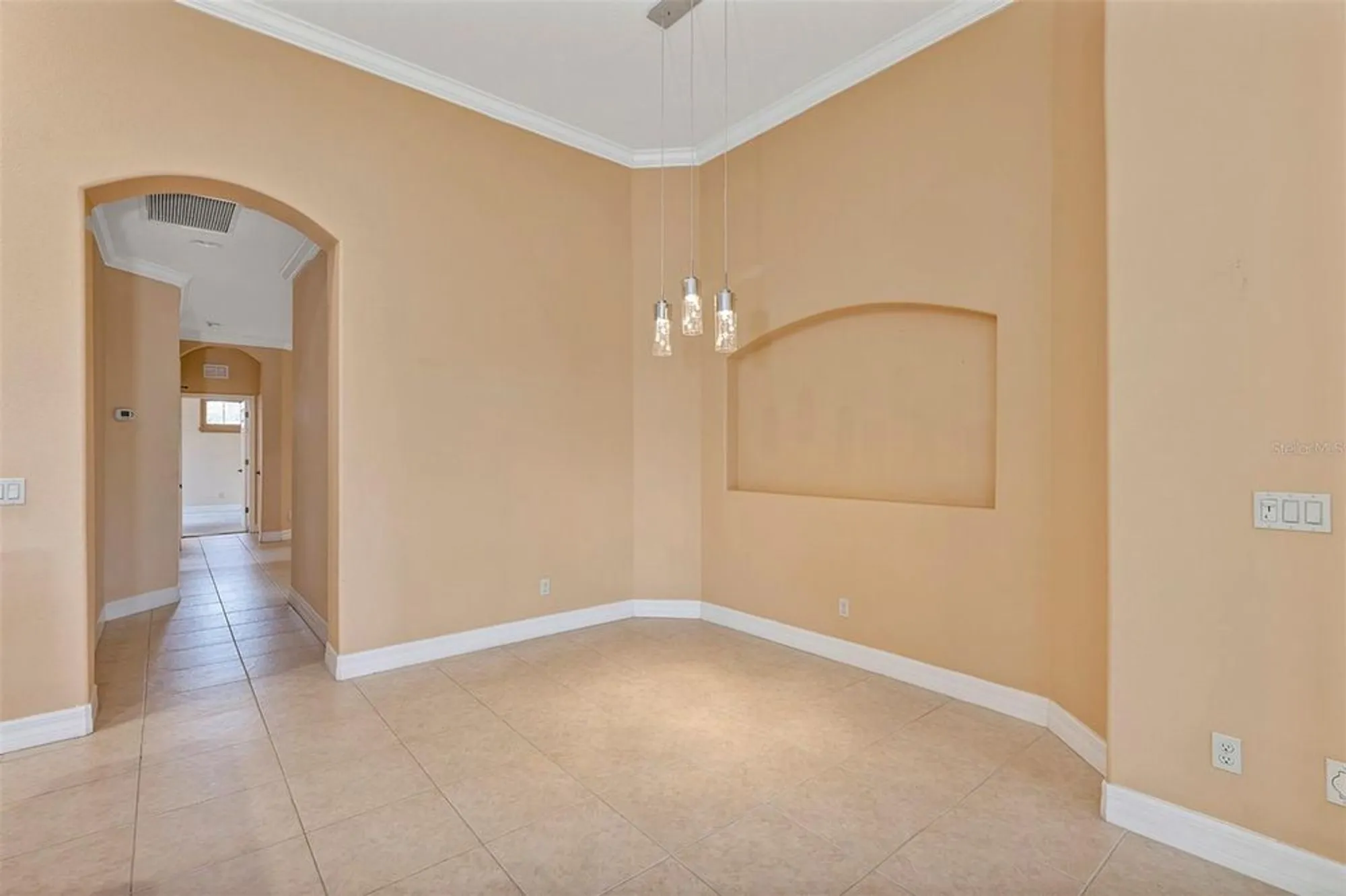 Property Slideshow image 15 of 48 | 1420 emerald dunes dr # 7, Sun City Center, FL, 33573
