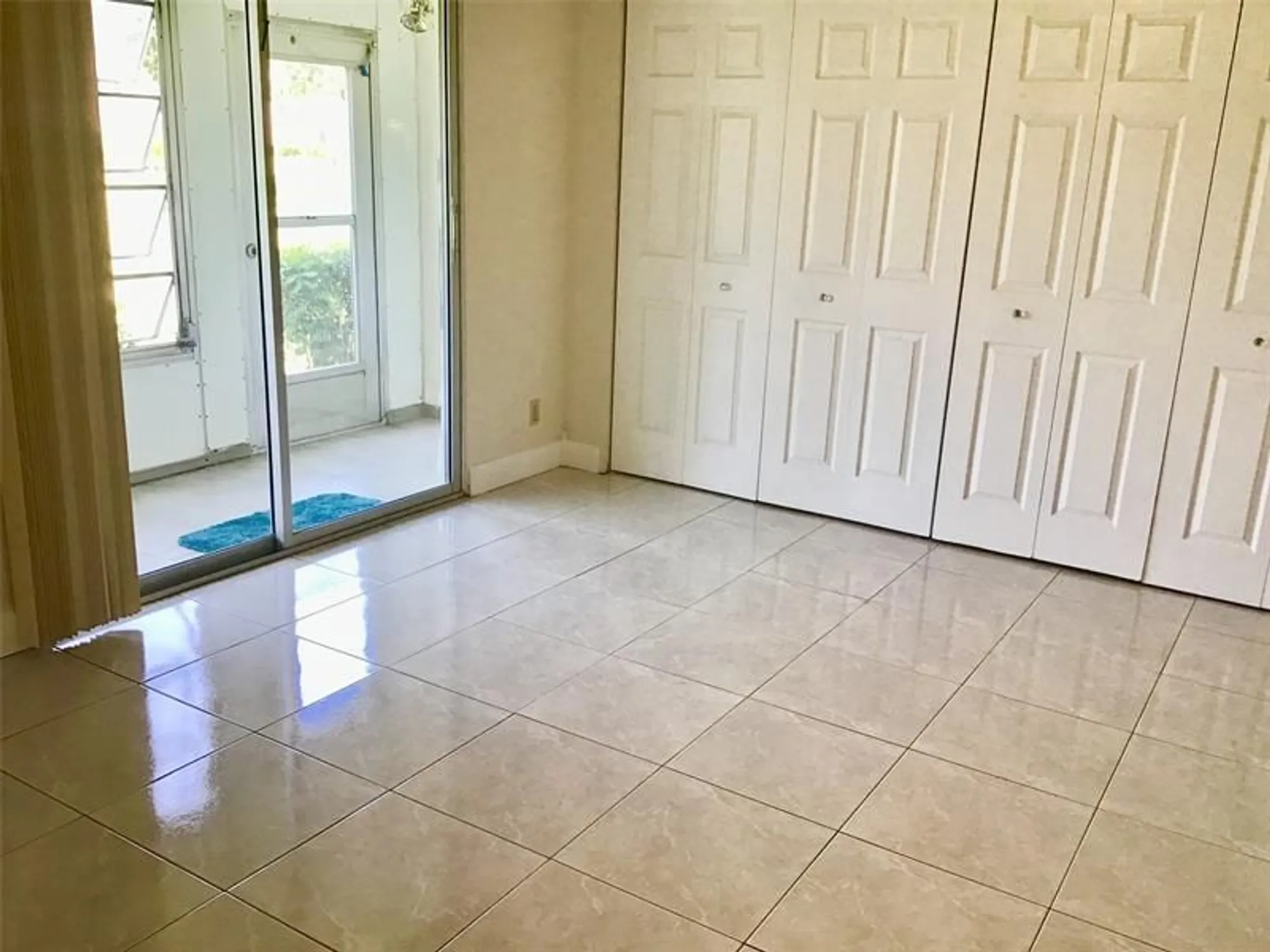 Property Slideshow image 15 of 26 | 135 fanshaw d # 135, Boca Raton, FL, 33434