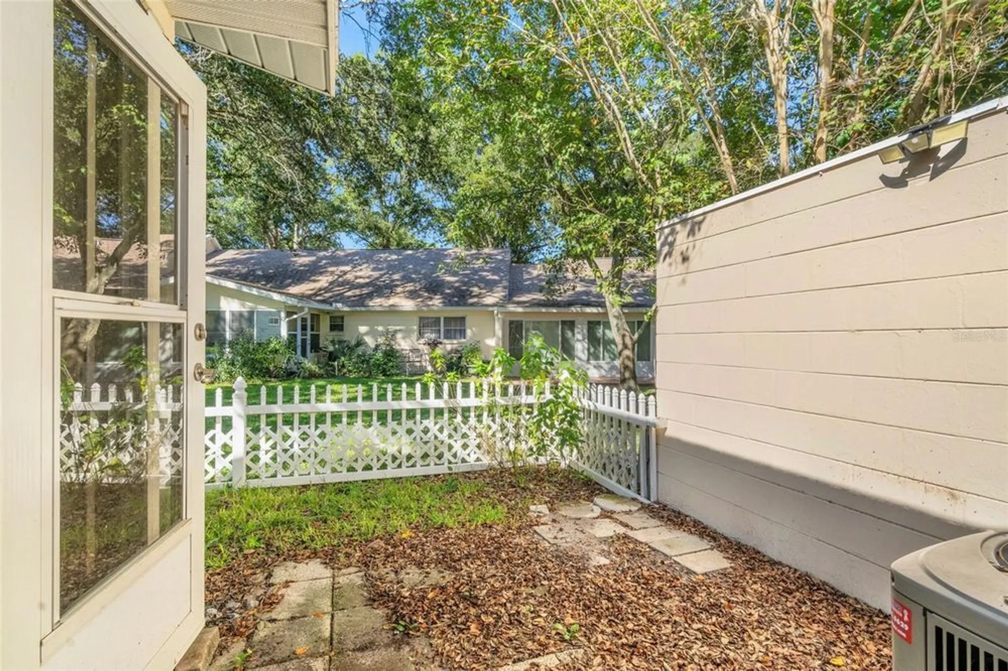 Property Slideshow image 29 of 39 | 8723 sw 93rd ln a, Ocala, FL, 34481