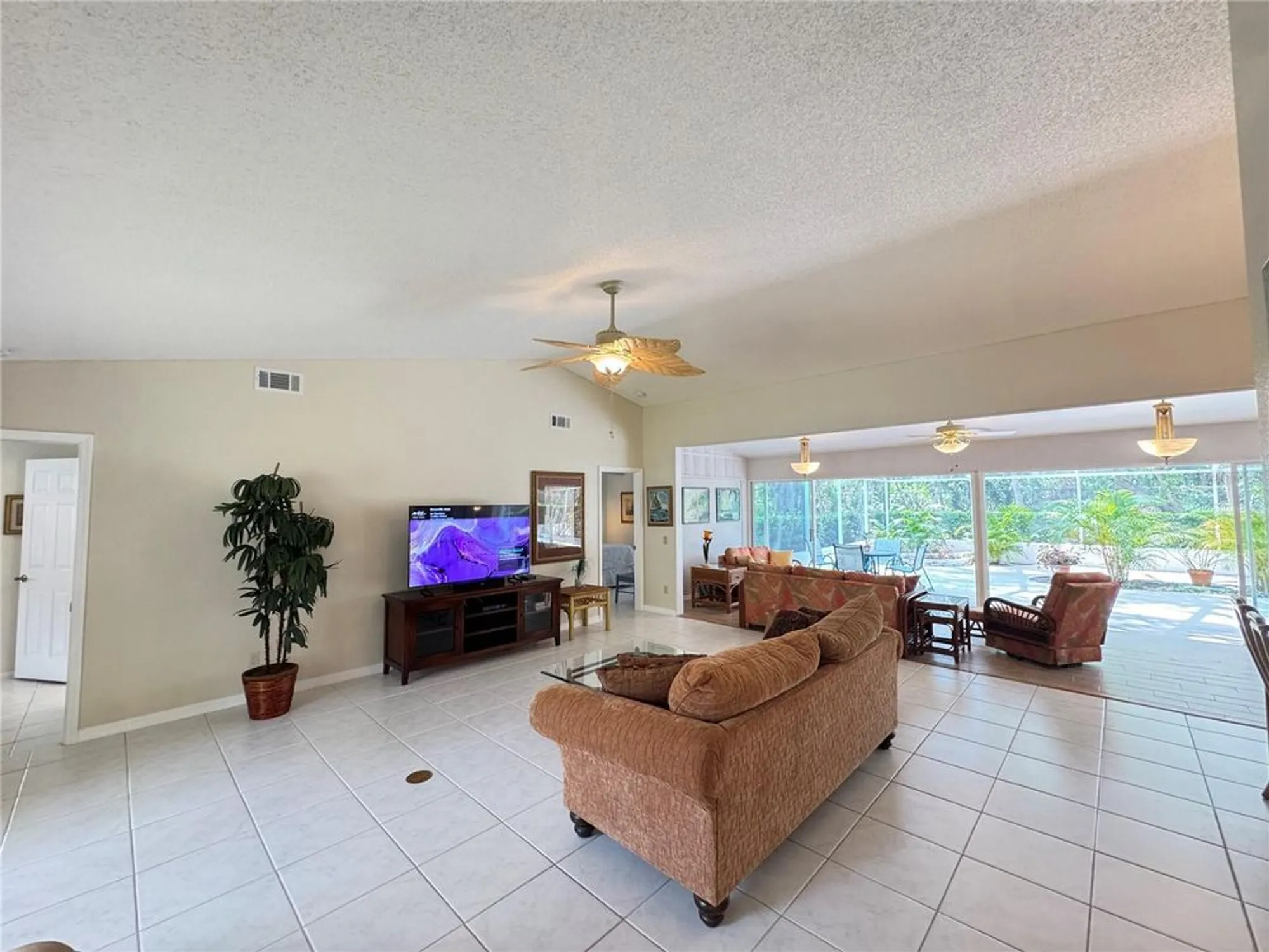 Property Slideshow image 4 of 55 | 5714 garden lakes fern, Bradenton, FL, 34203