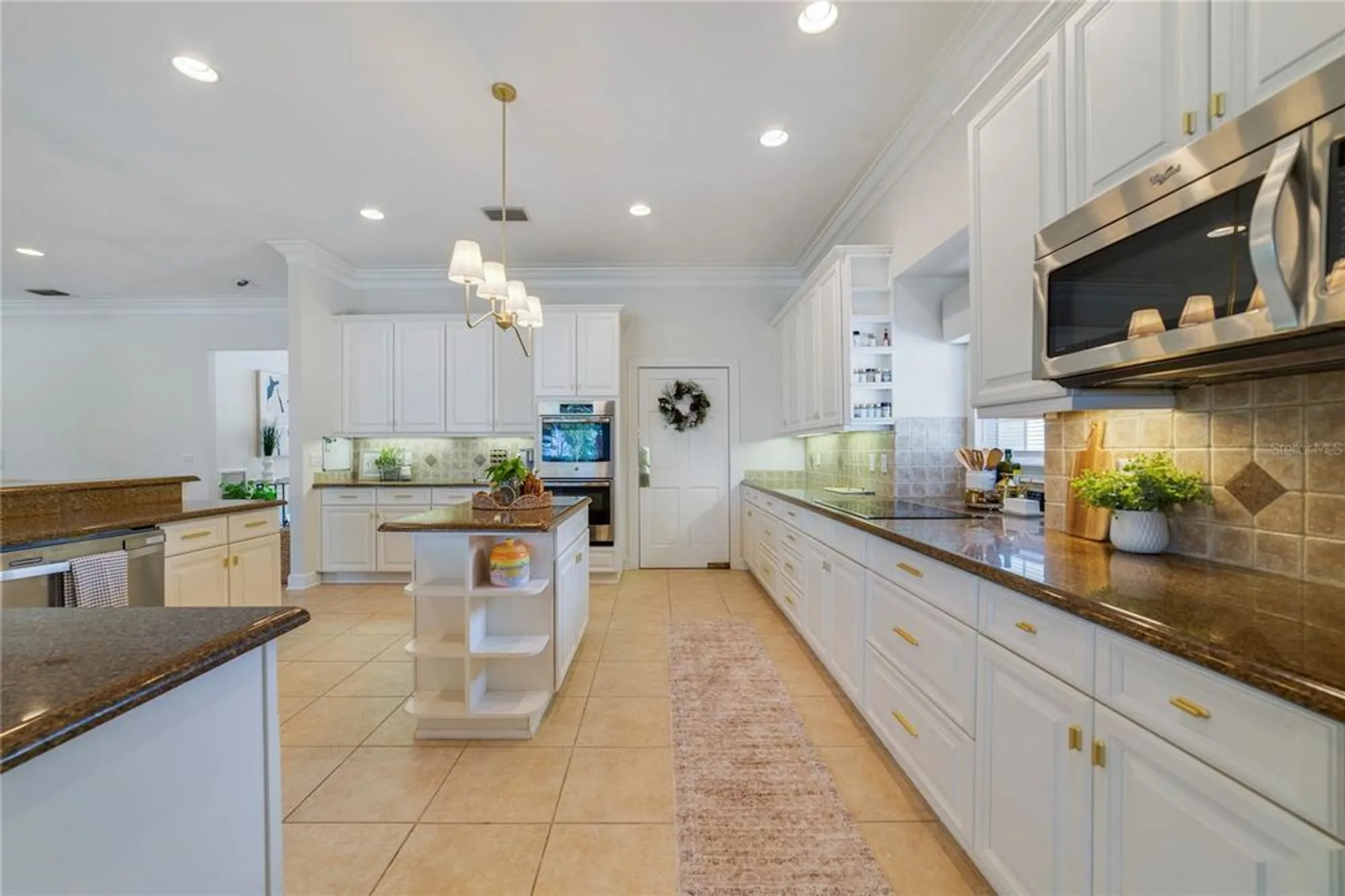 Property Slideshow image 7 of 54 | 1741 edgewater dr, Mount Dora, FL, 32757