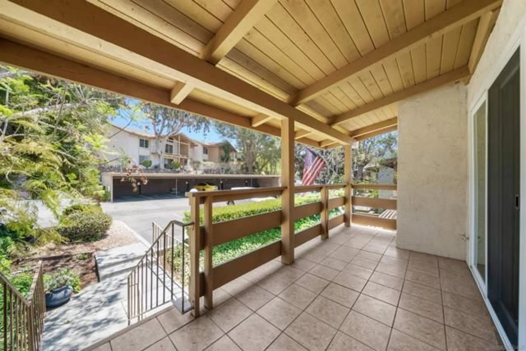 Property Slideshow image 6 of 50 | 1940 fairway circle dr, San Marcos, CA, 92078