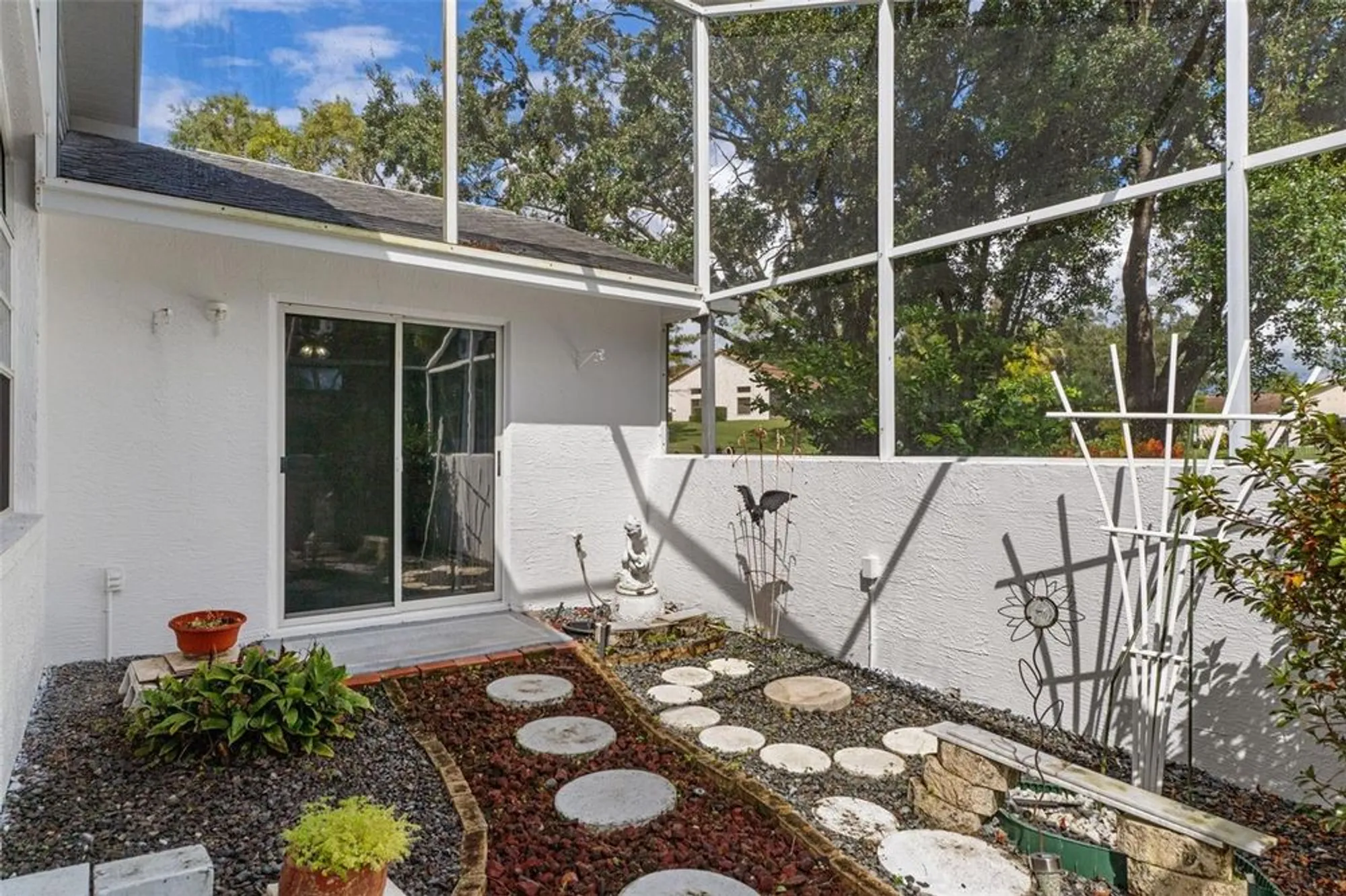 Property Slideshow image 38 of 83 | 7486 bridgewater ln, Spring Hill, FL, 34606