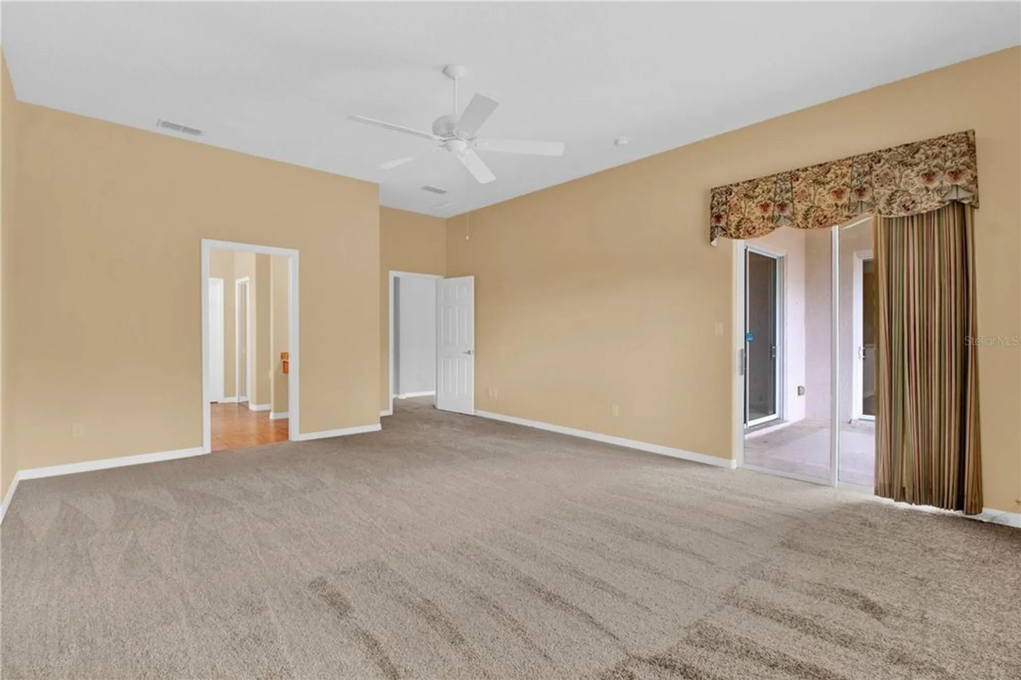 Property Slideshow image 19 of 41 | 4538 nottoway dr, Leesburg, FL, 34748